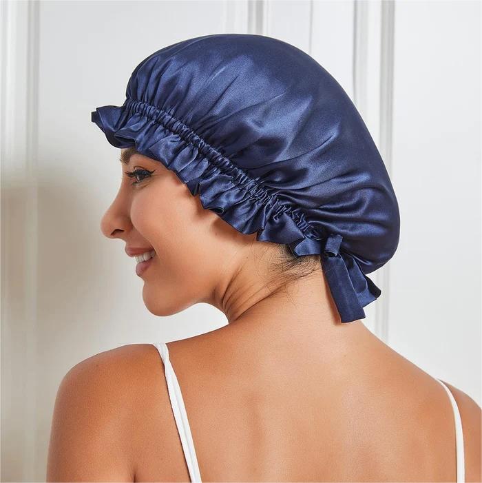 Les avantages d'utiliser un bonnet de nuit en Soie pour une Bonne Nuit de sommeil