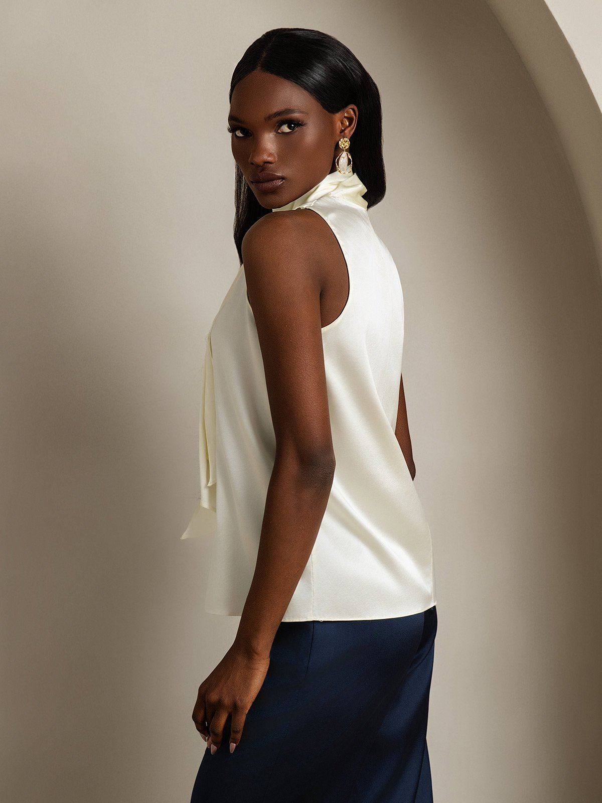 SilkSilky-FR 19Momme Soie Nœud à l'encolure Femme Chemise Ivory 002