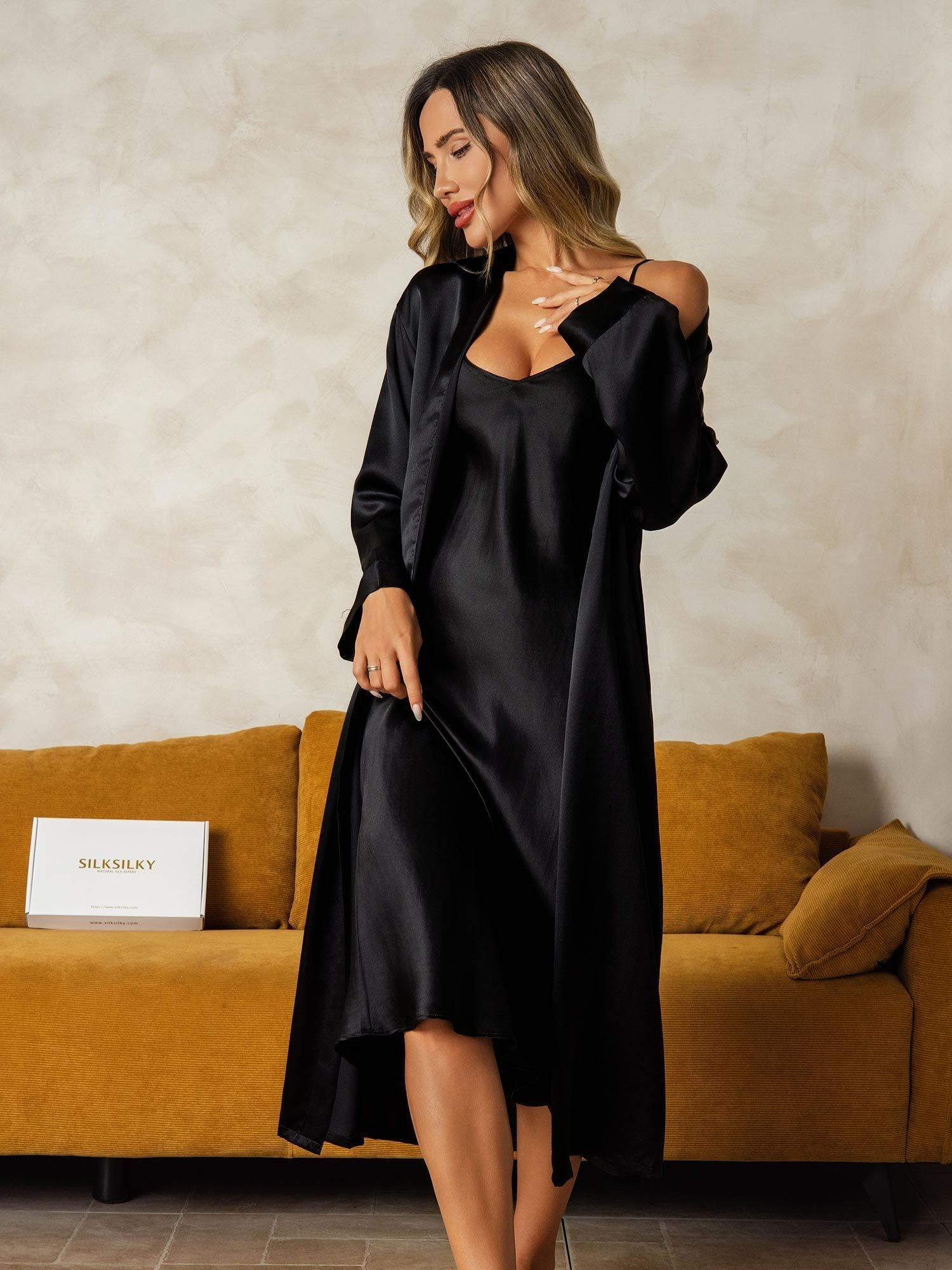 [Noir] SilkSilky-FR Soie Nightgown&Robe Set 003