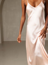 [Rose] SilkSilky-FR Sleeveless V Neck Robes 005