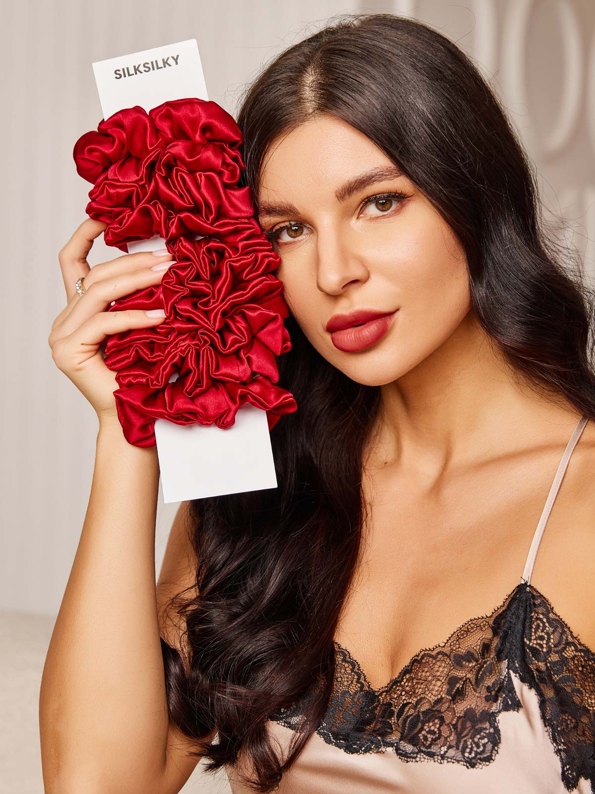 [Rouge Vineux] SilkSilky-FR 19Momme Pure Soie Scrunchie 001