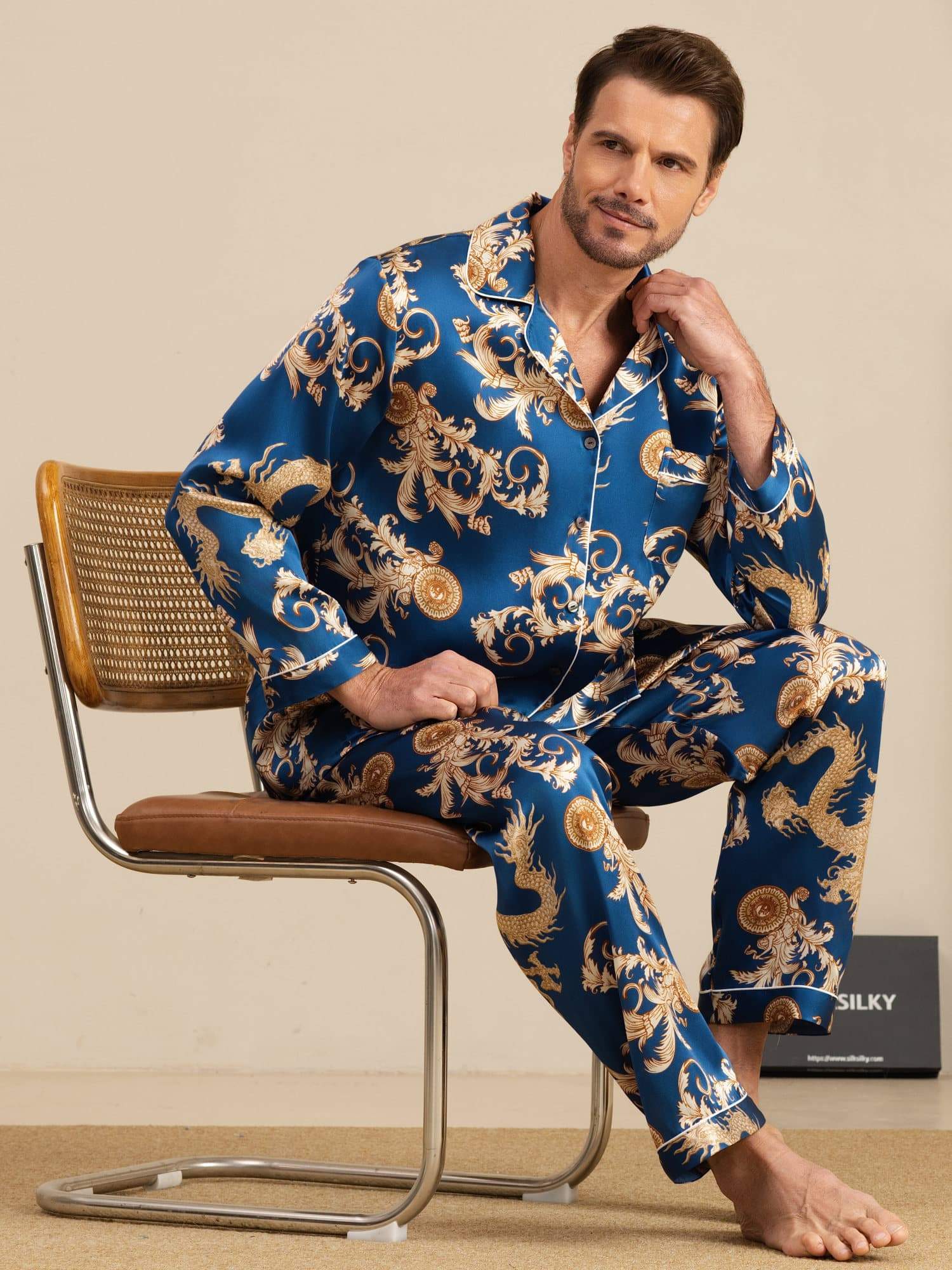 [Dragon Navy] SilkSilky-FR Manches longues Col Cranté Homme Pyjamas 001