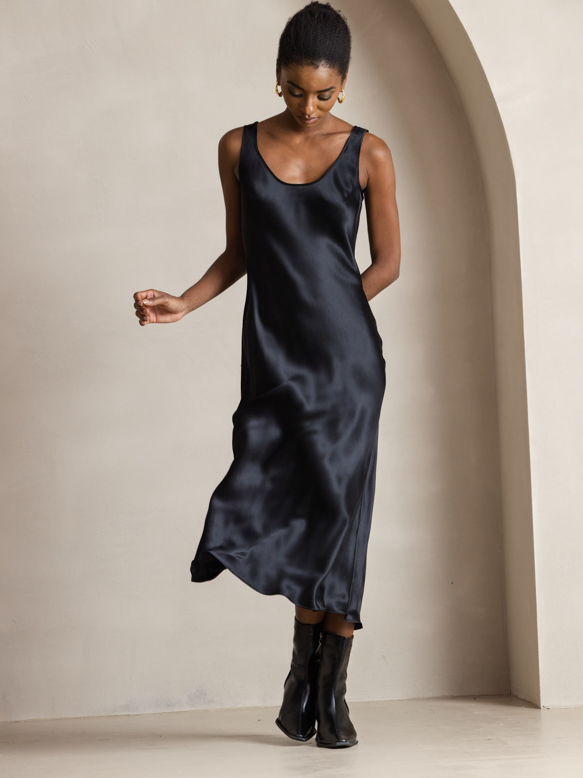 [Noir] SilkSilky-FR Pure Soie Col Bateau Robes 003