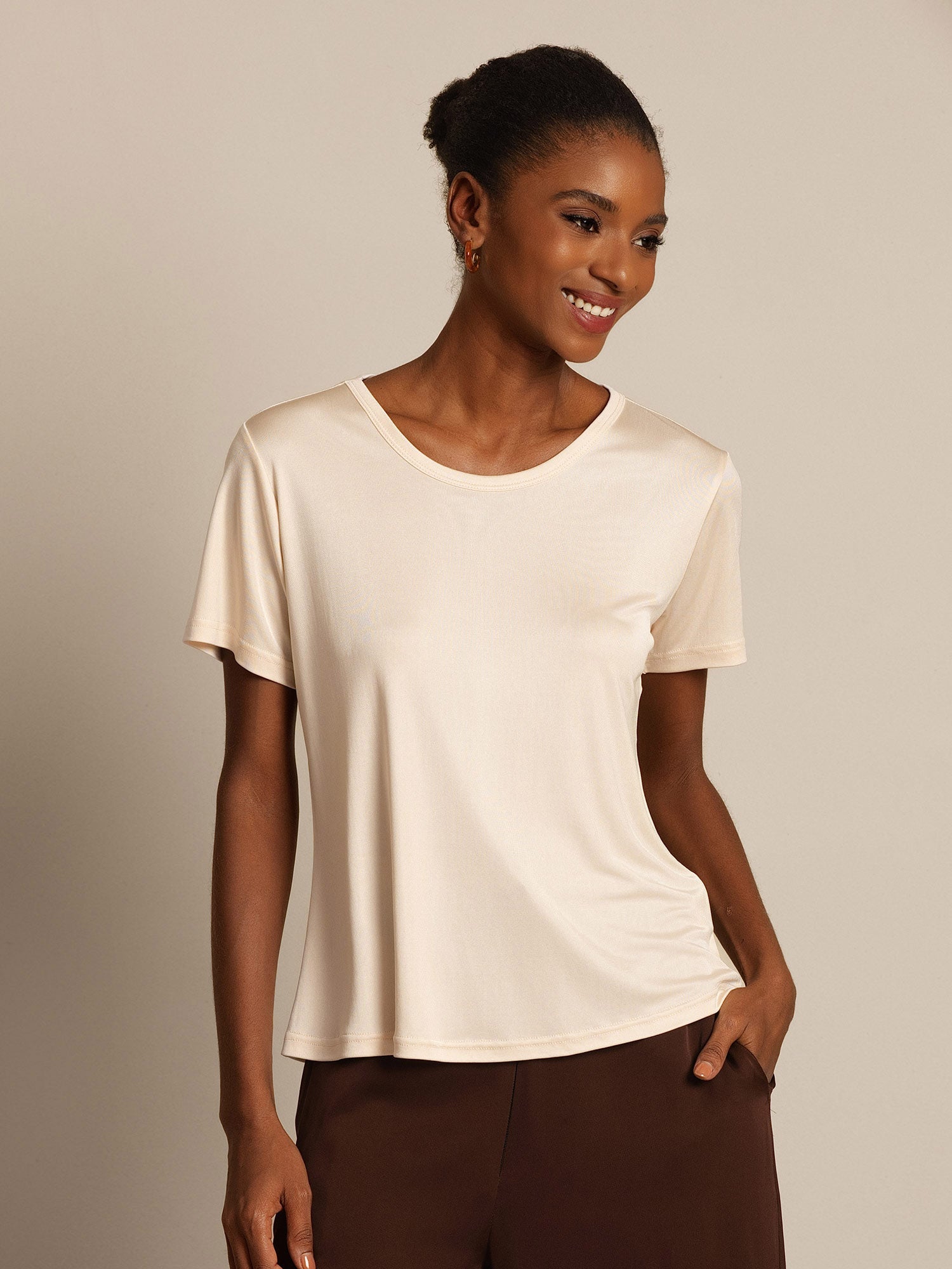 [Beige] SilkSilky-FR Soie Tricotée Col Rond Femme T-Shirt 001,