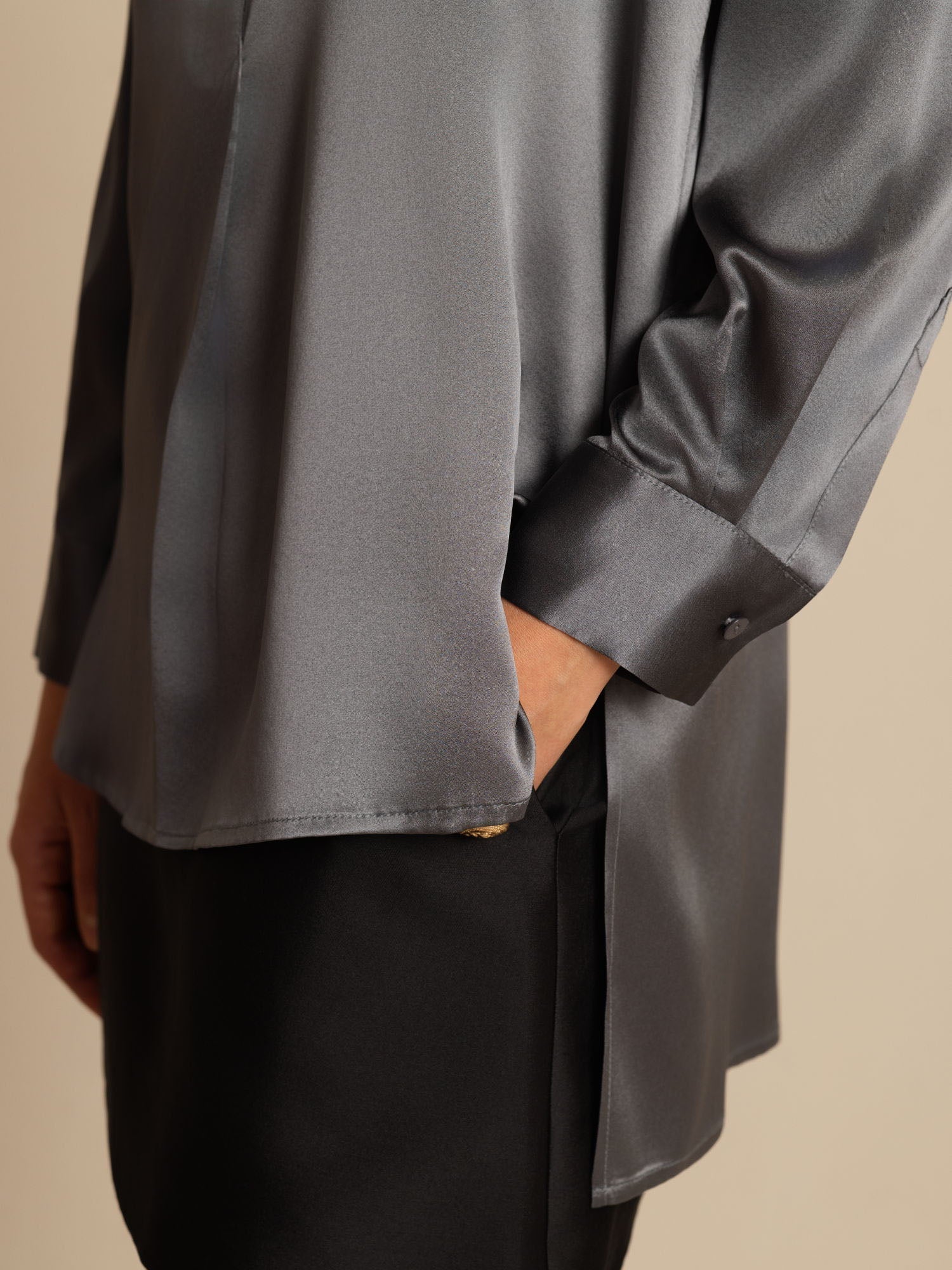 [Gris Foncé] SilkSilky-FR 19Momme Soie Manches longues Col Montant Blouse 008