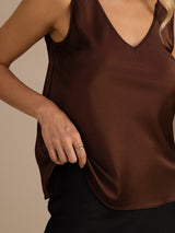 [Café] SilkSilky-FR Sleeveless V Neck Top À Fines Brides 004