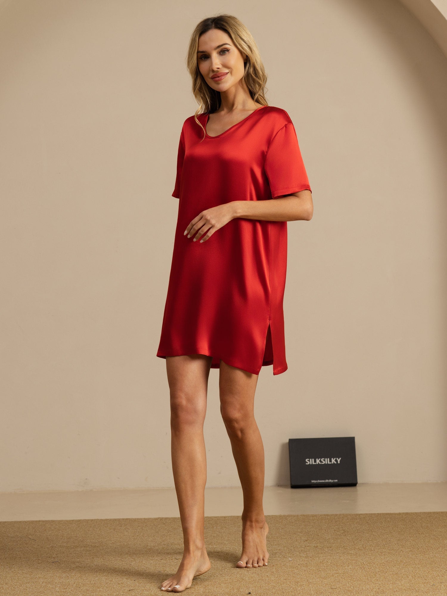 [Rouge Vineux] SilkSilky-FR Pure Silk Manches courtes Nightgown 007