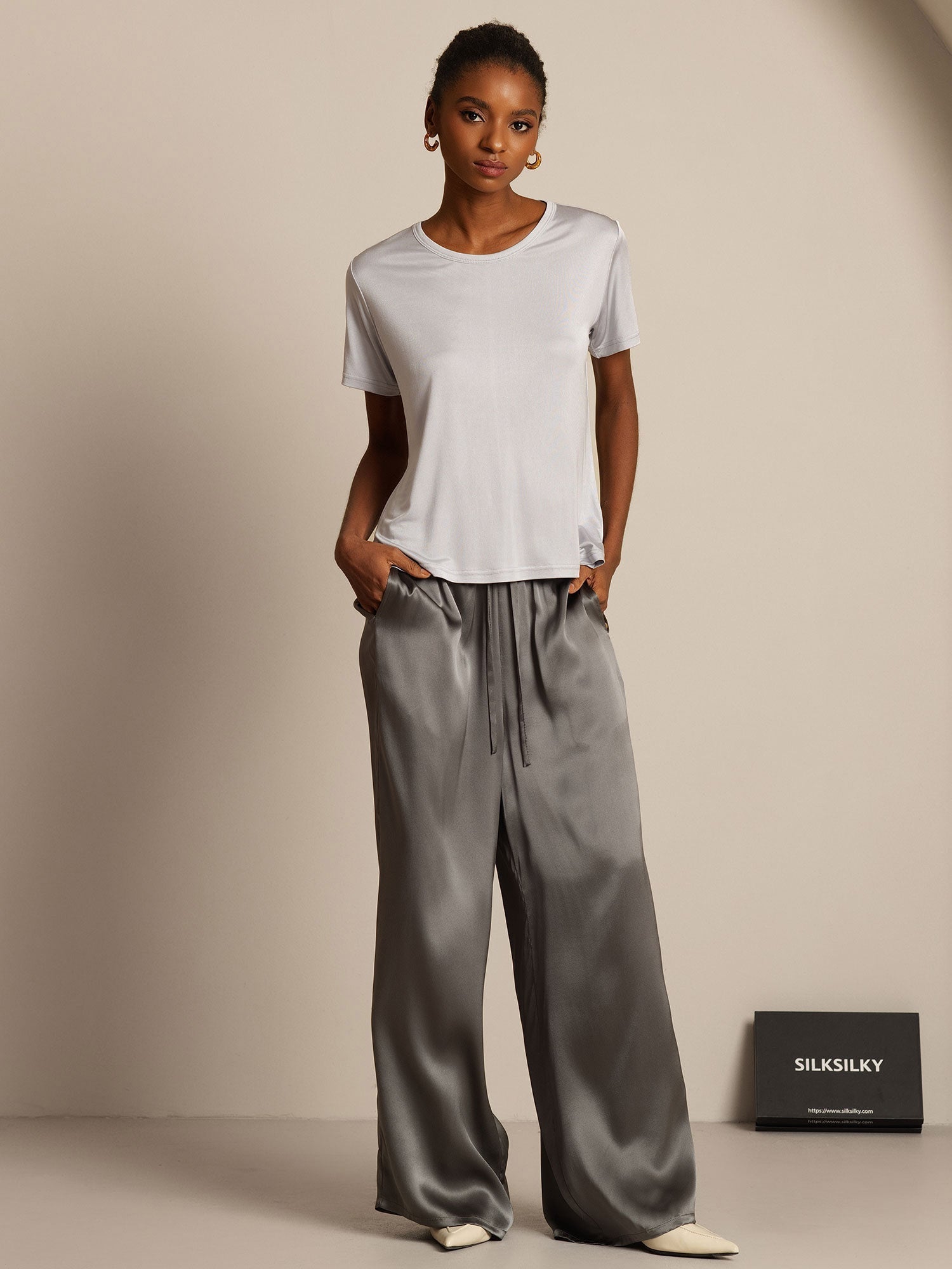 [Argent] SilkSilky-FR Soie Tricotée Col Rond Femme T-Shirt 006