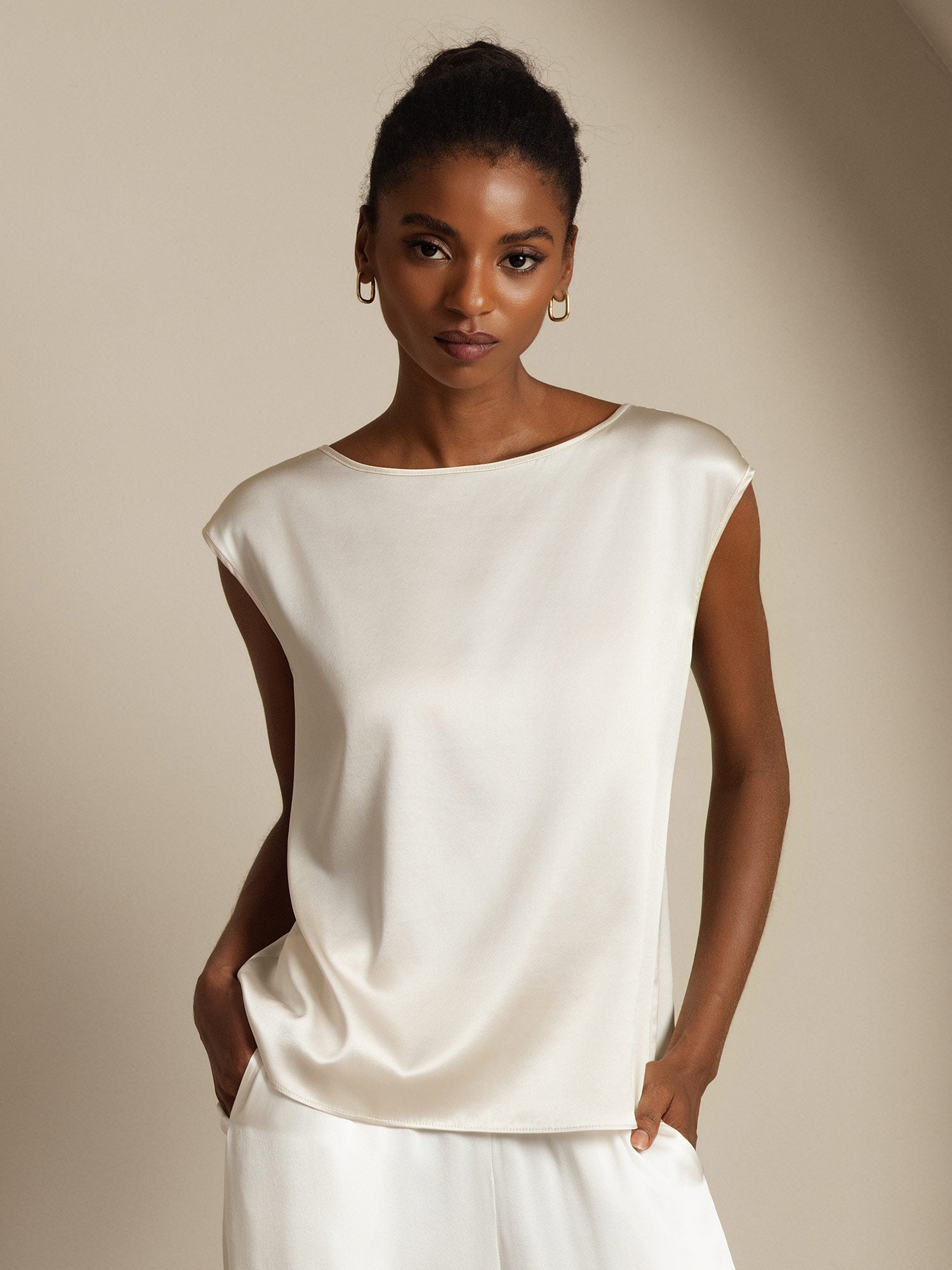 [Blanc] SilkSilky-FR Cap Sleeve Round Neck Femme T-Shirt 001