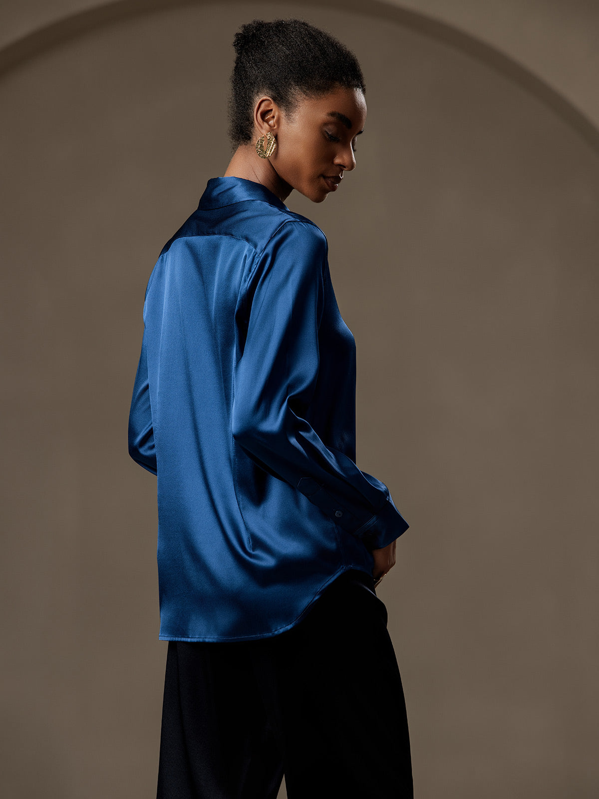 [Bleu Royal] SilkSilky-FR 19Momme Manches longues Col à Revers Femme Chemise 002