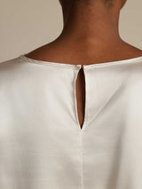 [Blanc] SilkSilky-FR Long Sleeve Boat Neck Blouse 005
