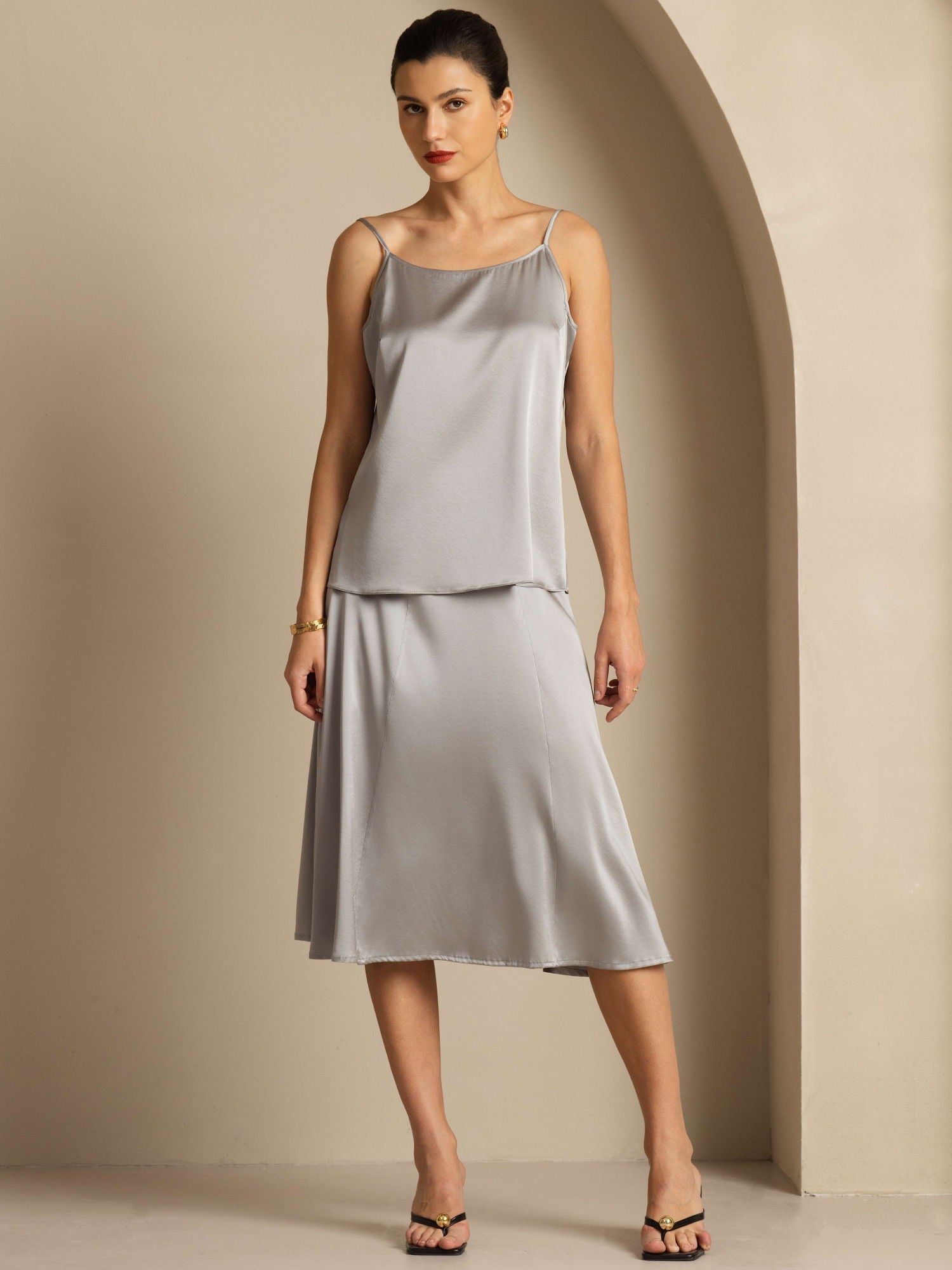 [Gris Griffin] SilkSilky-FR 19Momme Fines Brides Encolure Dégagée Top À Fines Brides 003