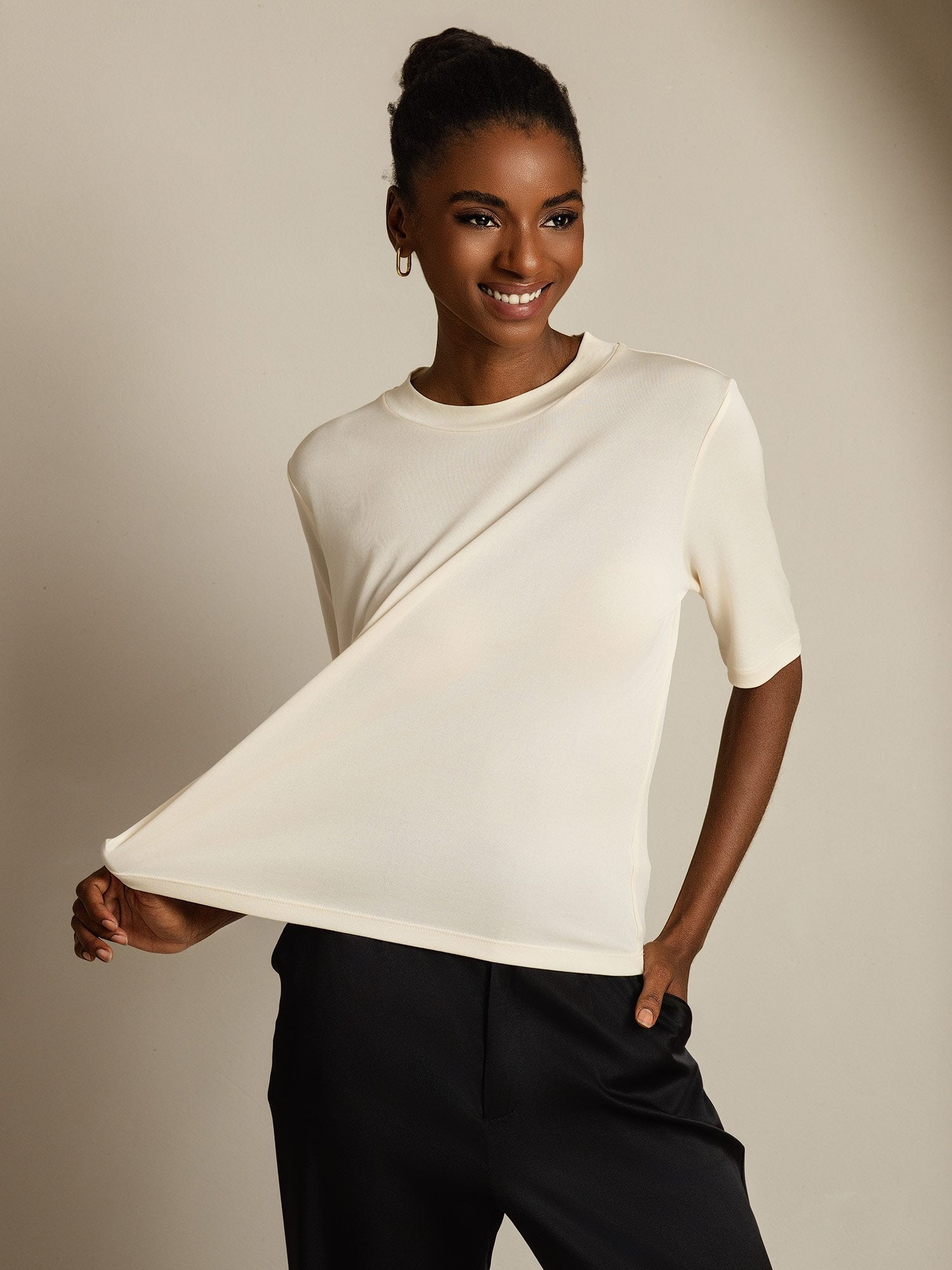 [Beige] SilkSilky-FR Soie Col Rond Femme T-Shirt 001