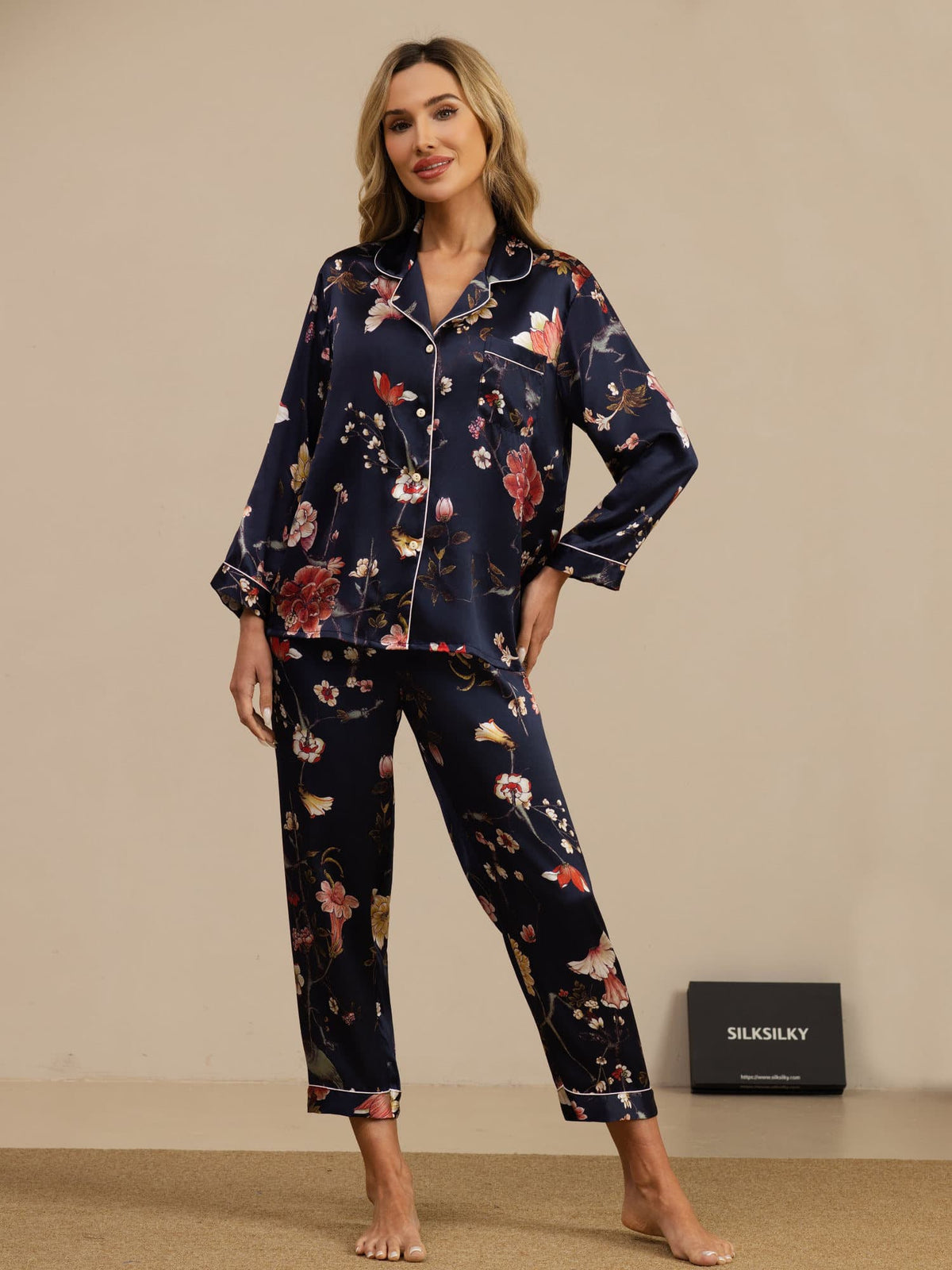 [Floral Marine] SilkSilky-FR Long Sleeve Lapel Collar Femme Pyjamas 001