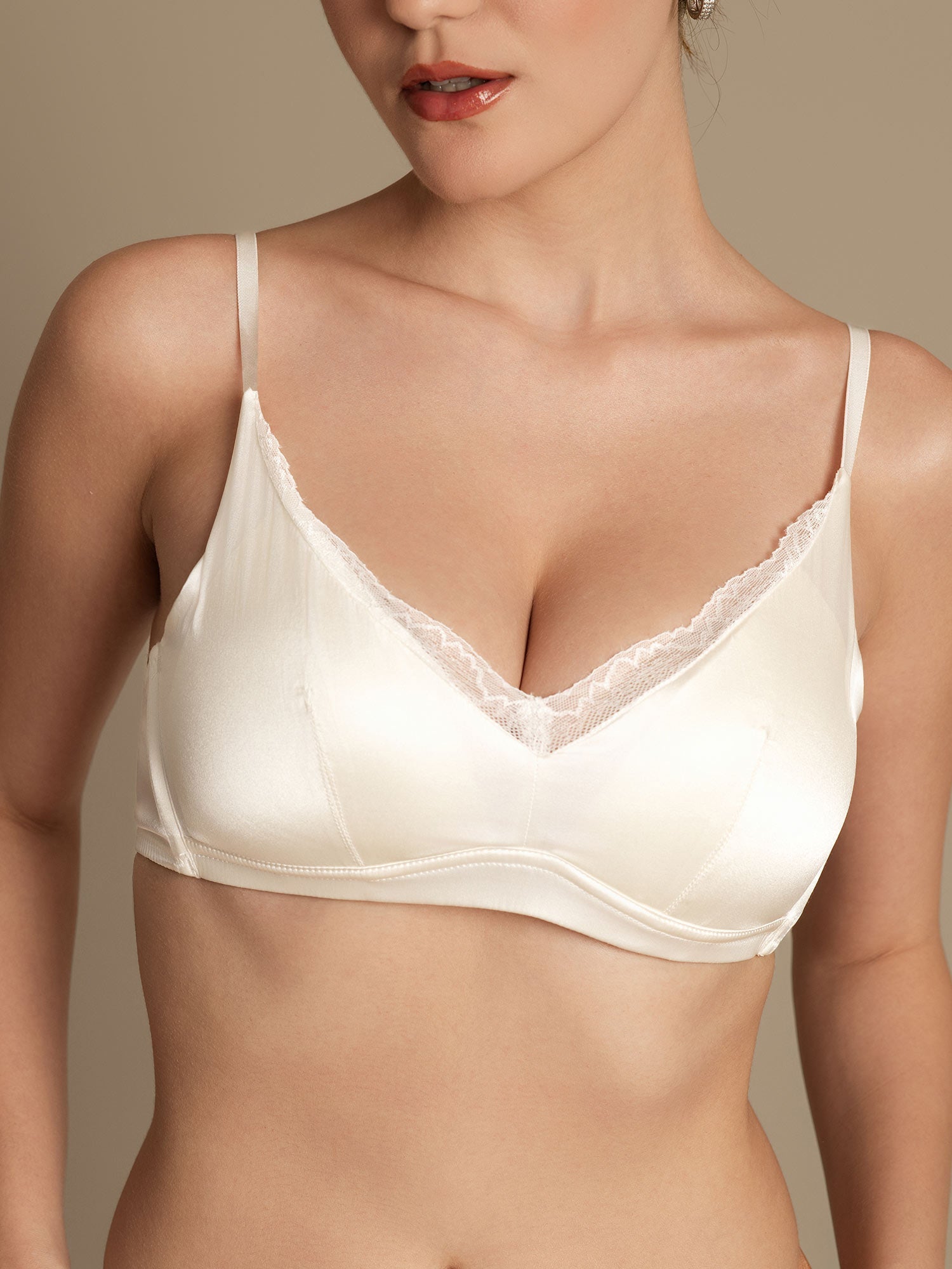 [Blanc] SilkSilky-FR Soie Bra 001,