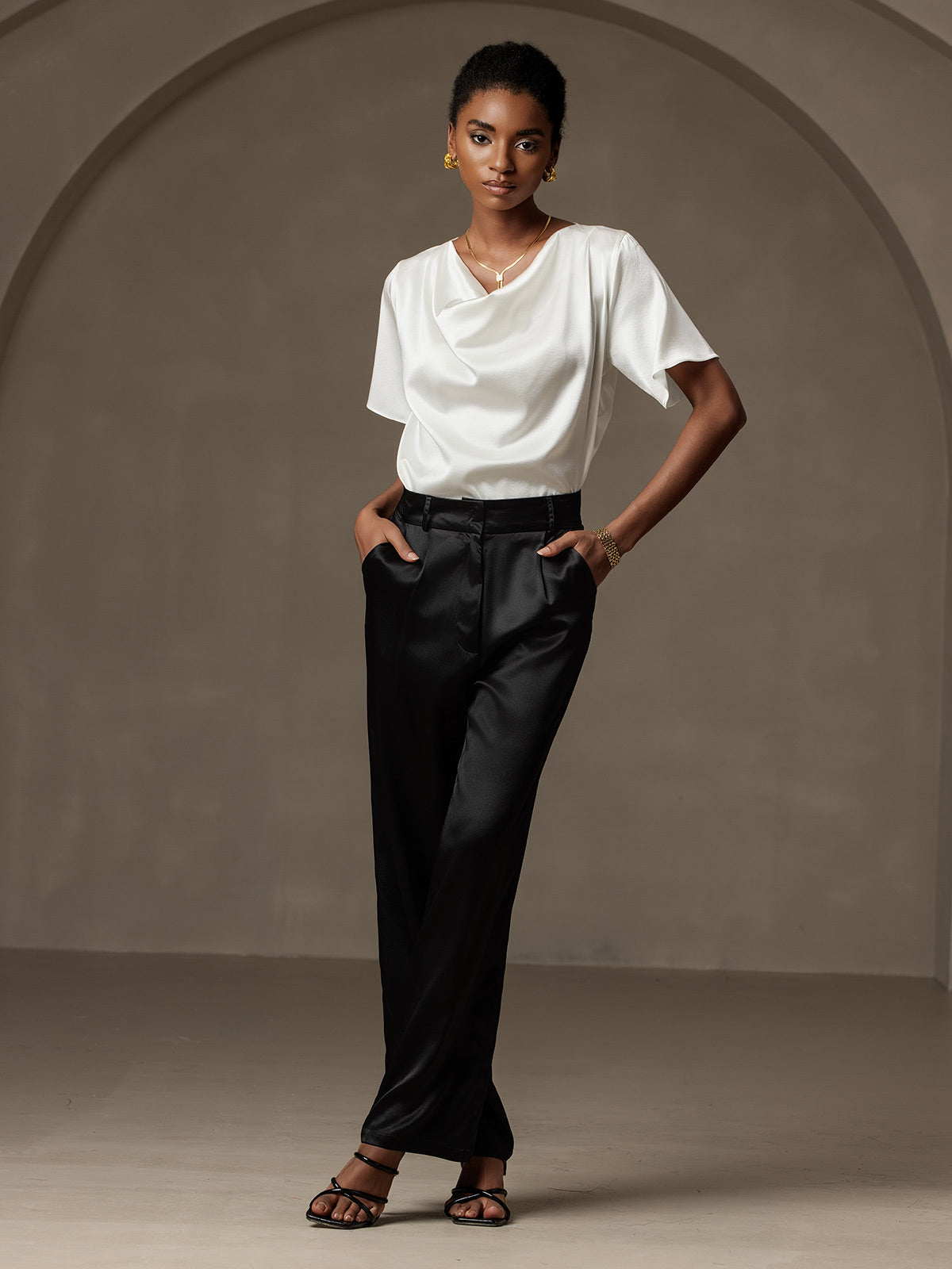 [Blanc] SilkSilky-FR 19Momme Soie Col Bénitier Femme T-Shirt 006