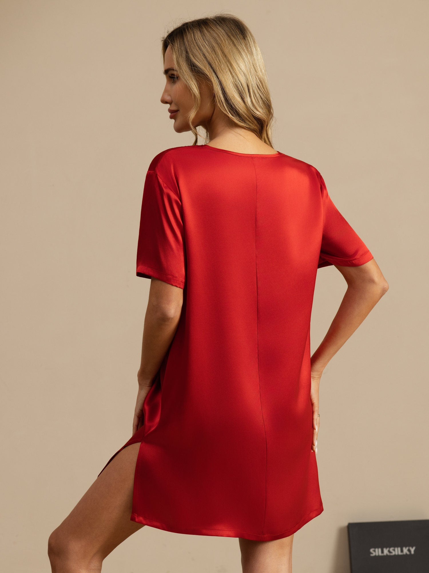 [Rouge Vineux] SilkSilky-FR Pure Silk Manches courtes Nightgown 002