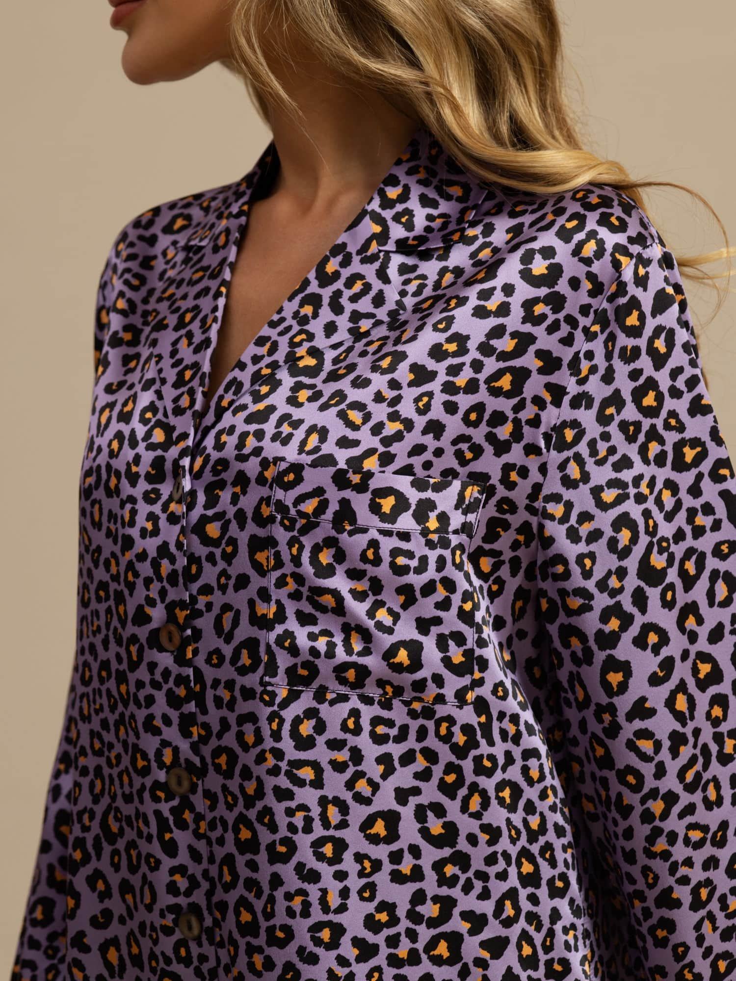 [Léopard Violet] SilkSilky-FR 19Momme Manches longues Chemise pour dormir 005