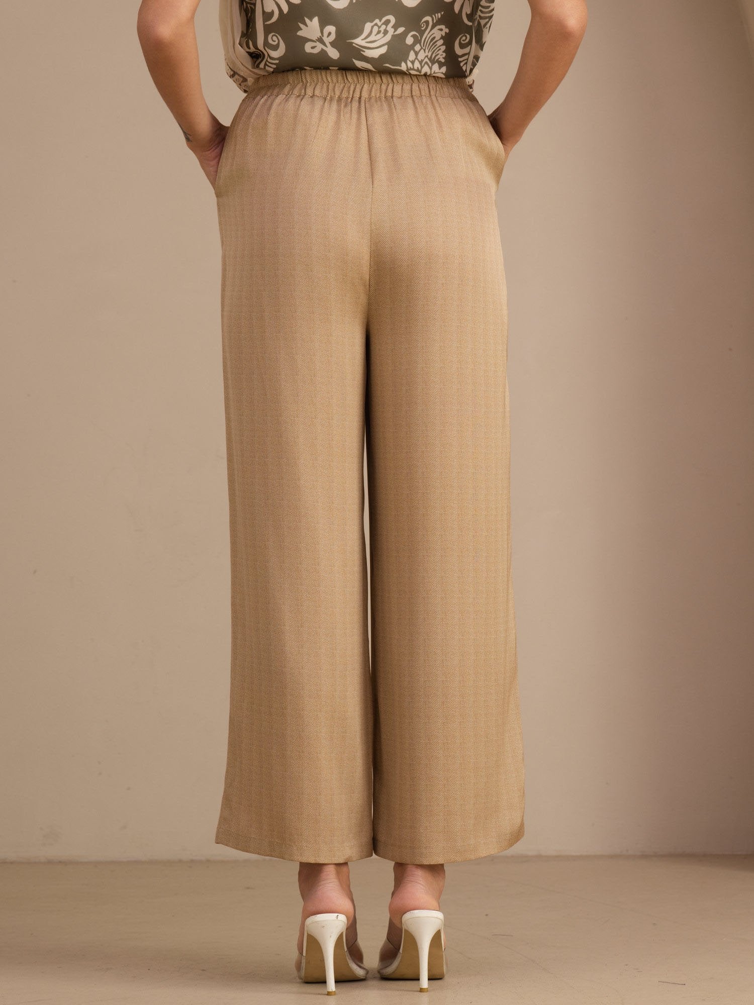 [Curry] SilkSilky-FR Womens Pants 002