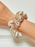 SilkSilky FR 19Momme Pure Soie Scrunchie Beige 001