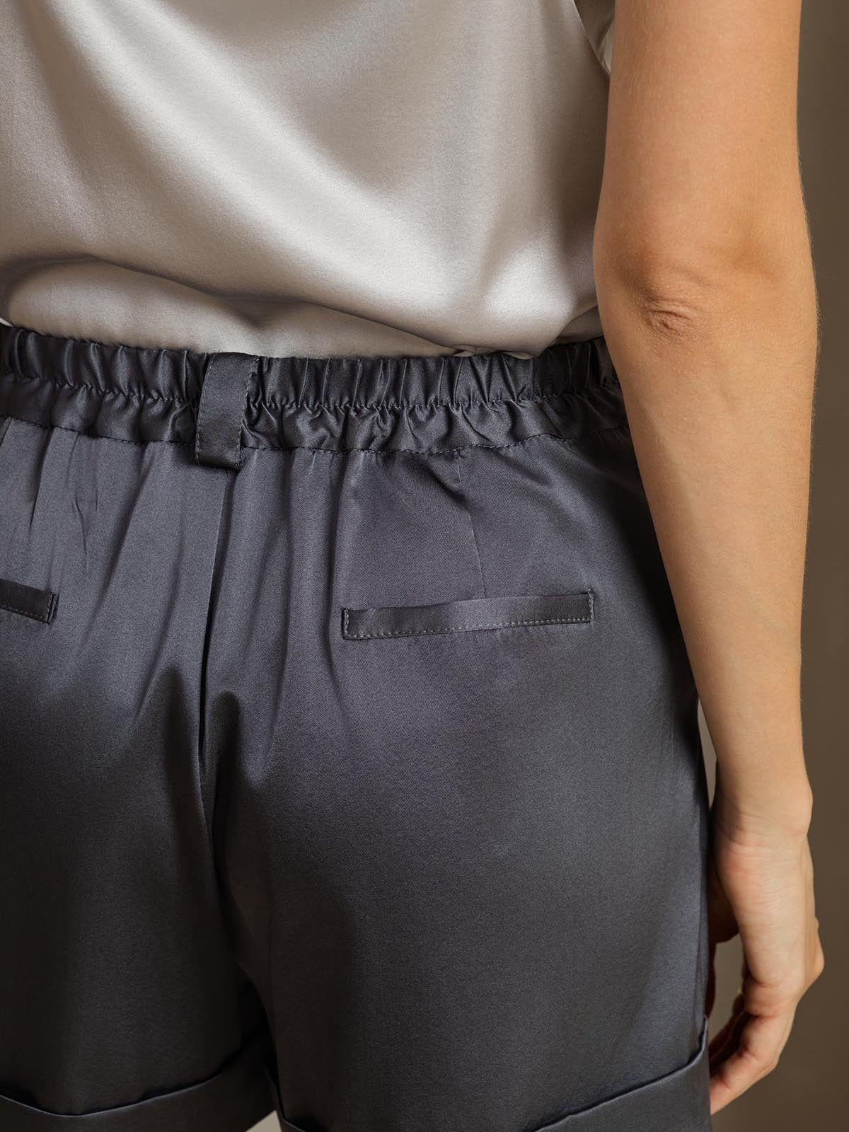 [Gris Foncé] SilkSilky-FR 19Momme Soie Womens Shorts 005