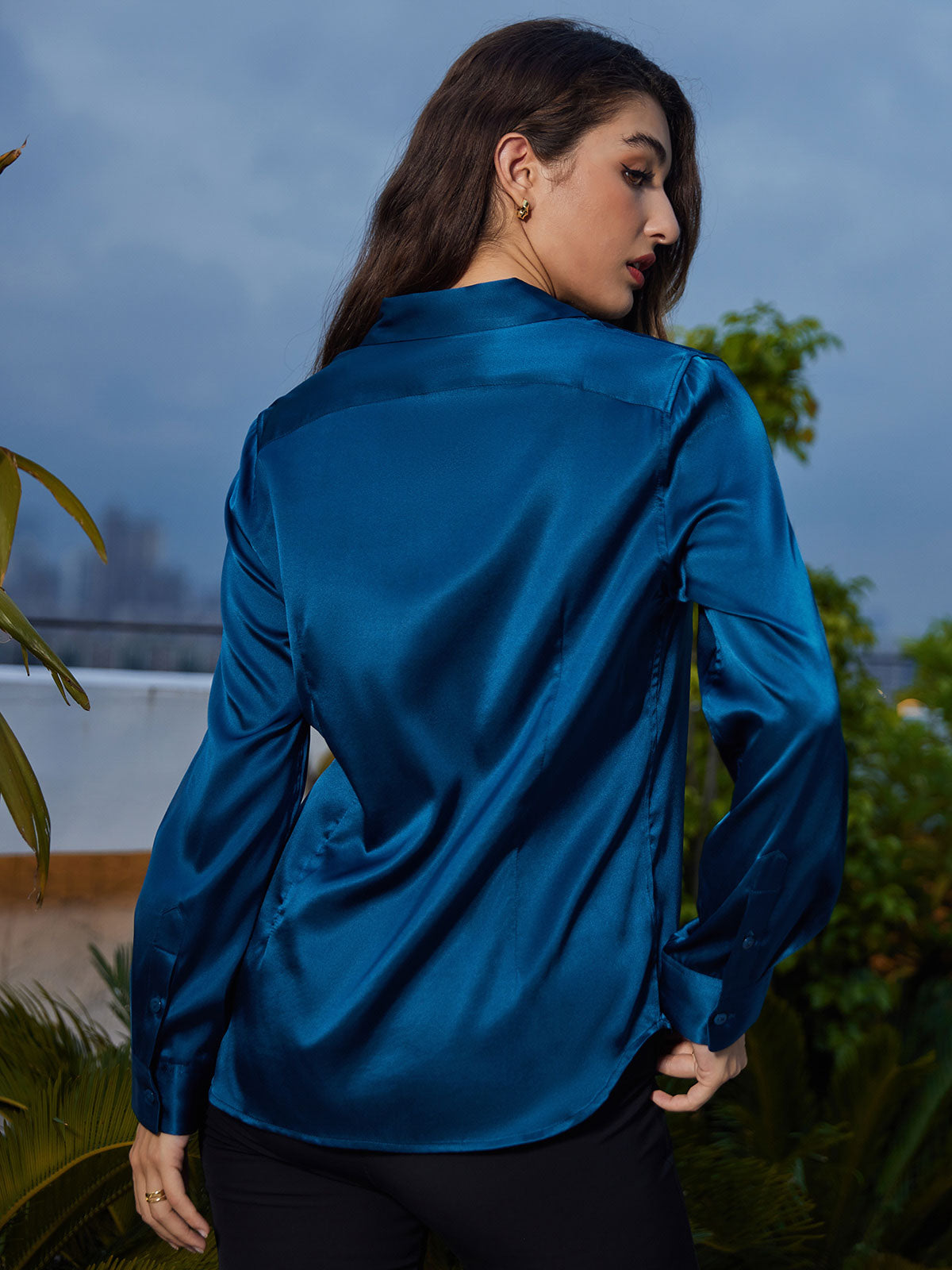 [Bleu Royal] SilkSilky-FR 19Momme Manches longues Col à Revers Femme Chemise 002
