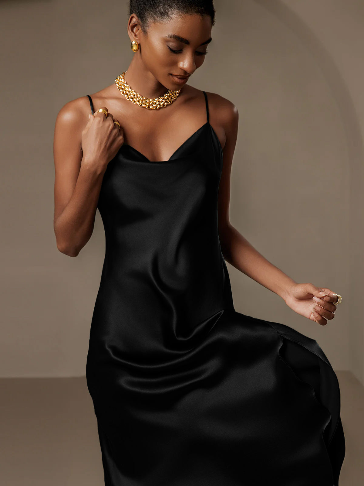 [Noir] SilkSilky-FR 19Momme Pure Soie Col Bénitier Robes 006