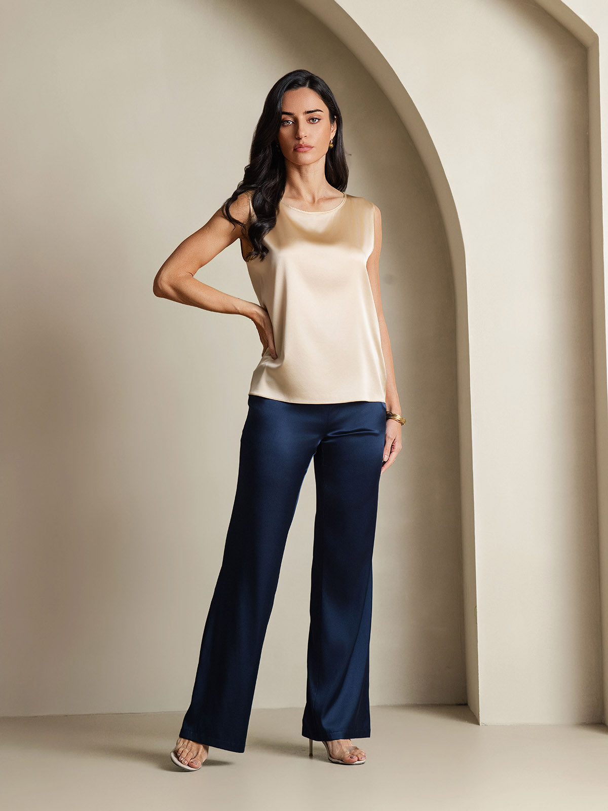 [Champagne] SilkSilky-FR 19Momme Soie Col Rond Top À Fines Brides 008