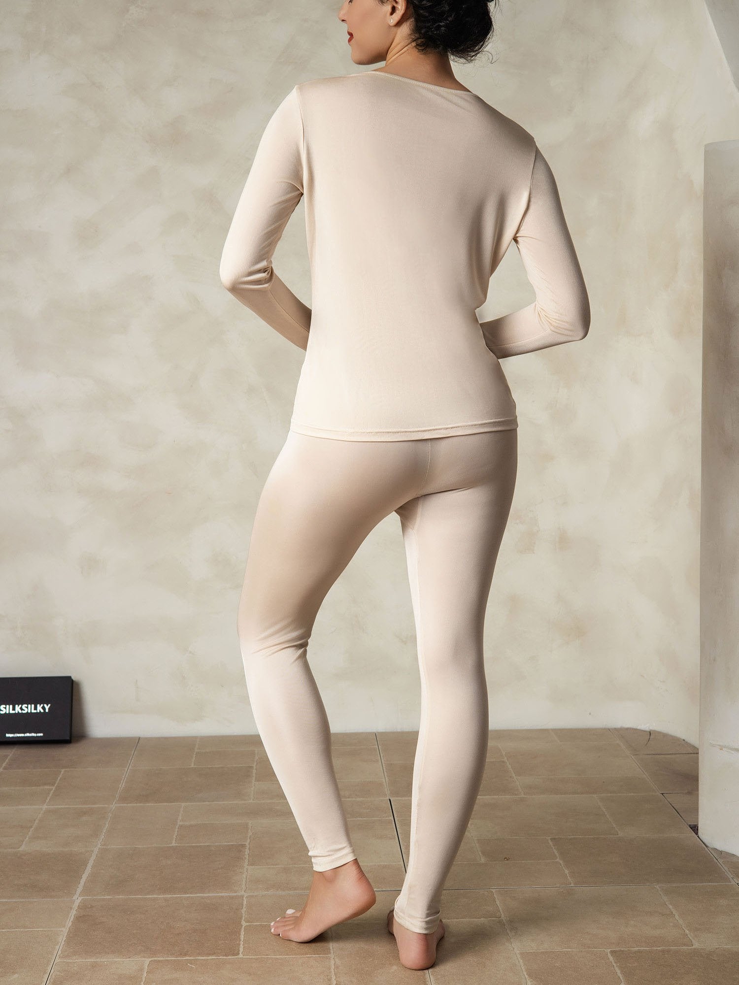 [Tan] SilkSilky-FR Soie Col Rond Femme Pyjamas 002