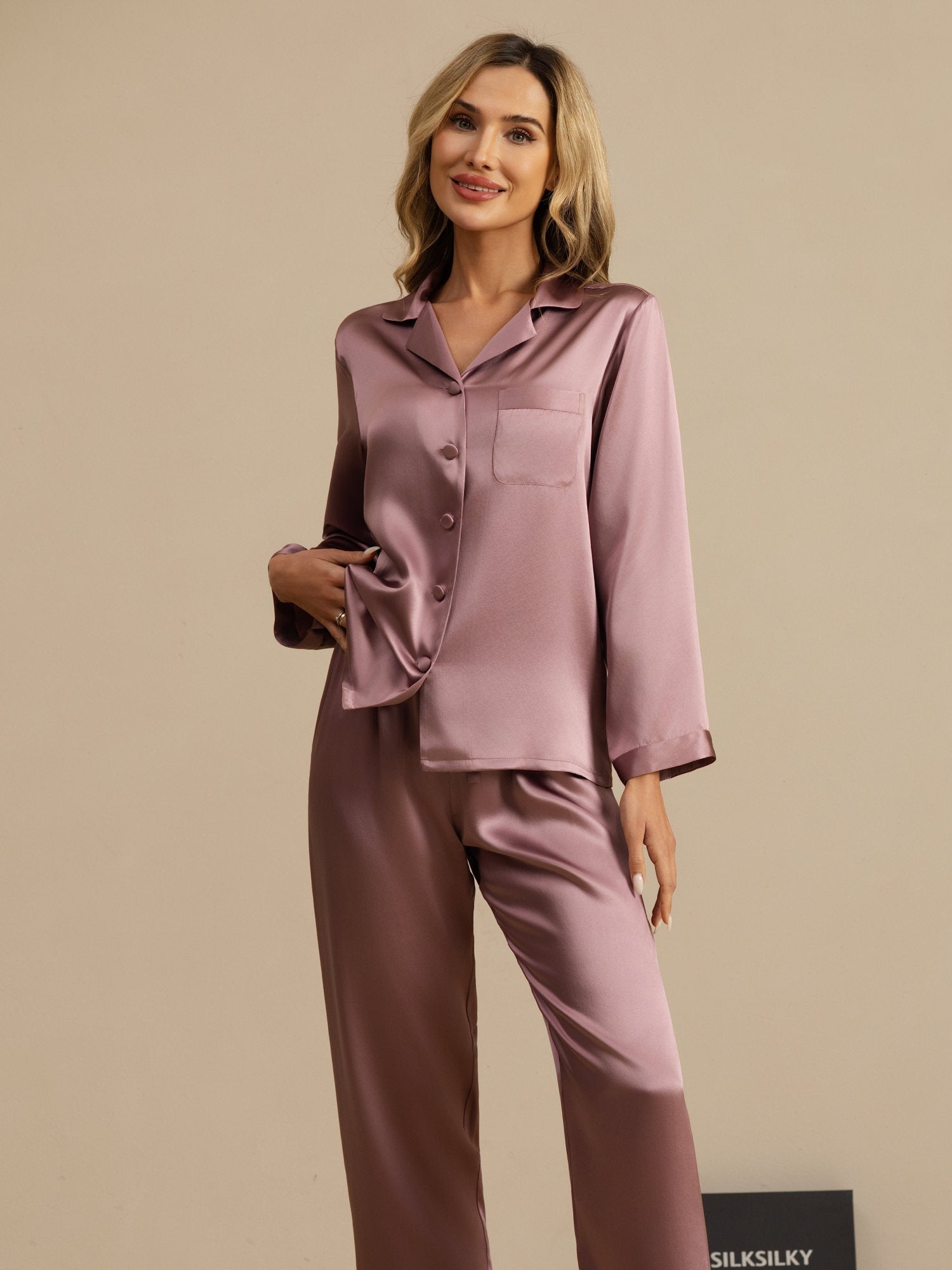 [Mauve Pâle] SilkSilky-FR Manches longues Col Cranté Femme Pyjamas 003