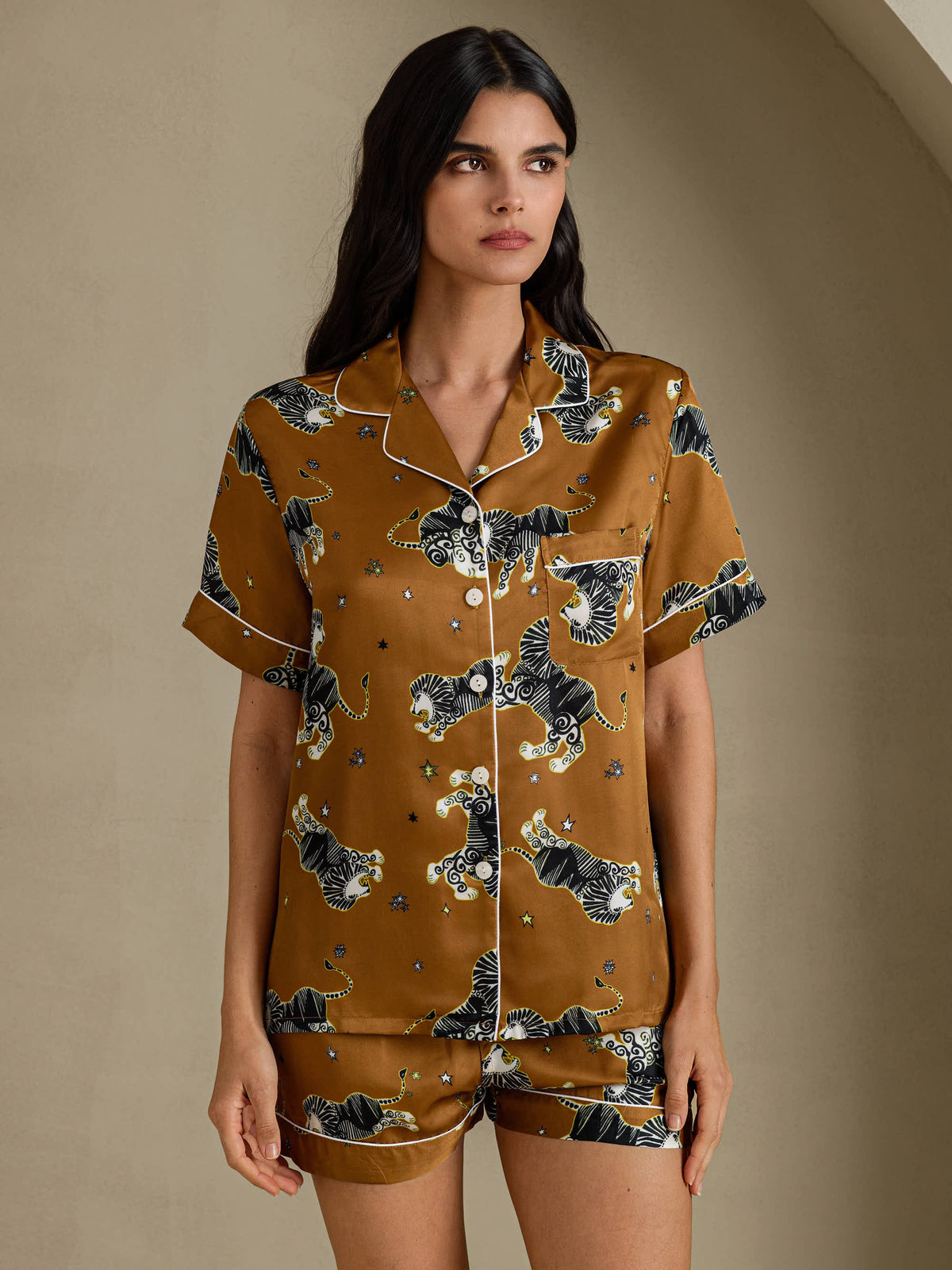 [Lion Brun] SilkSilky-FR Short Sleeve Notch Collar Femme Pyjamas 001