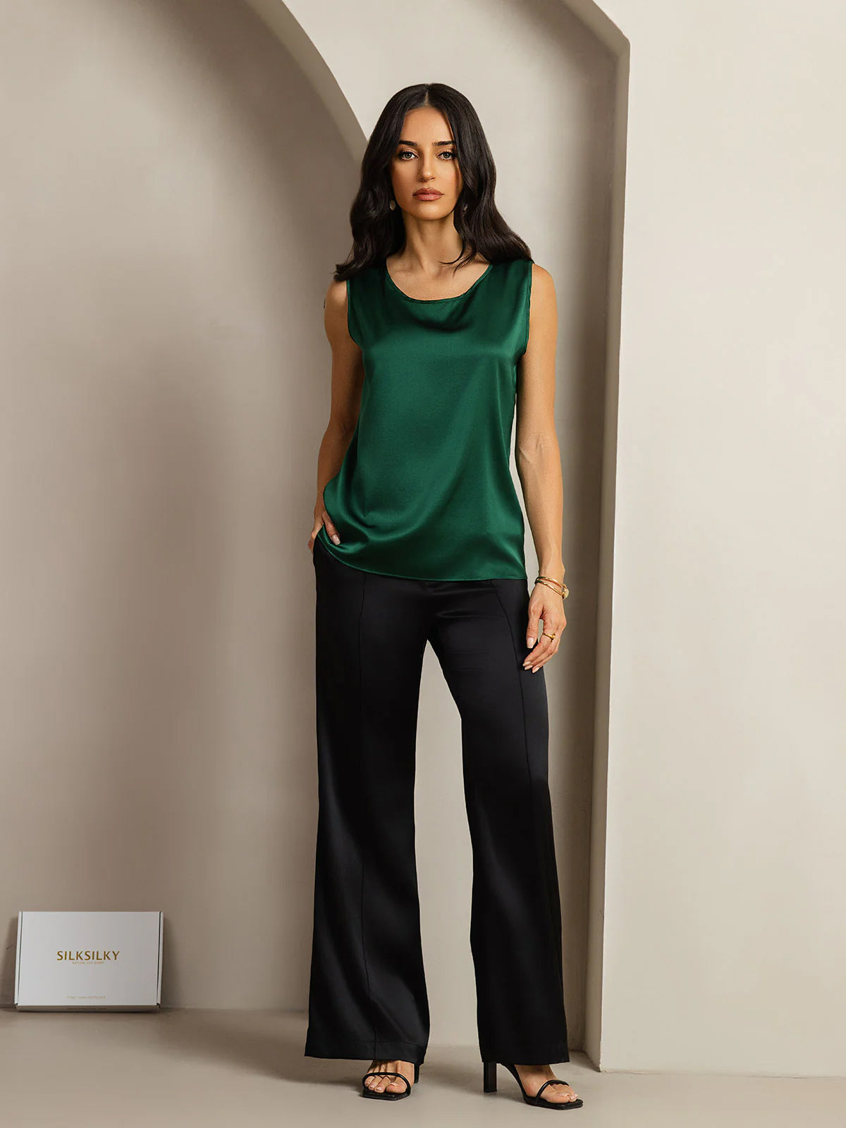 [Vert Foncé] SilkSilky-FR 19Momme Sans manches Col Rond Top À Fines Brides 008