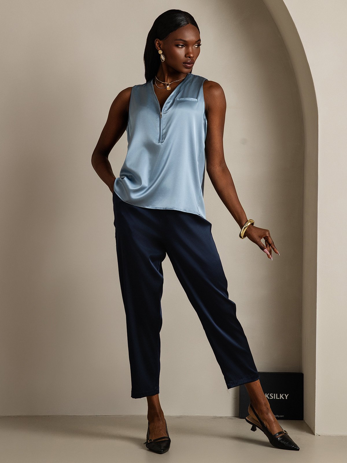SilkSilky-FR 19Momme Soie Sans manches Col en V Femme Chemise BleuGrisâtre 006