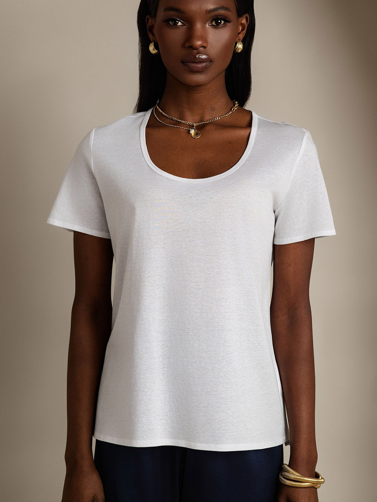 SilkSilky-FR Soie Manches courtes Col en U Femme T-Shirt Blanc 007