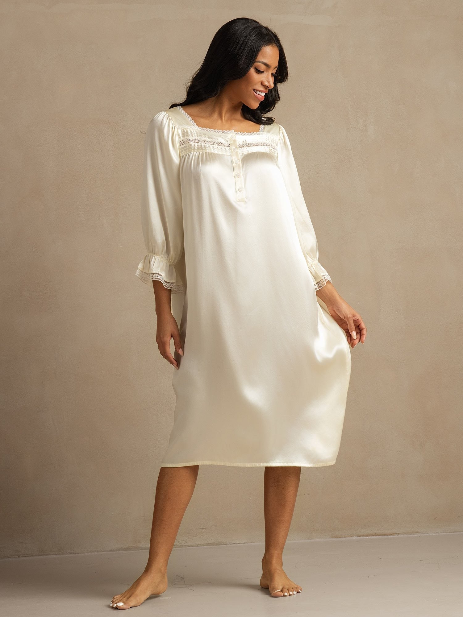 [Blanc] SilkSilky-FR Soie Nightgown 001