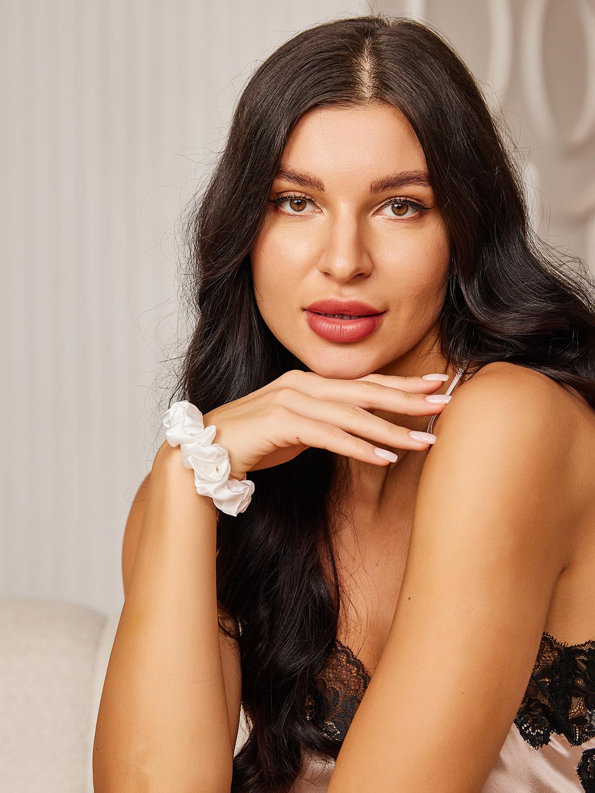 [Blanc] SilkSilky-FR 19Momme Scrunchie 002