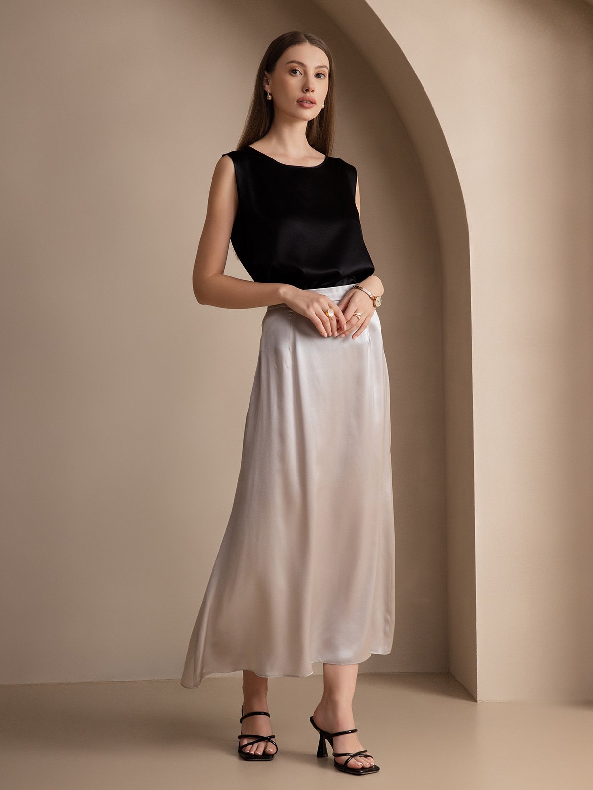 [Noir] SilkSilky-FR 19Momme Soie Col Rond Top À Fines Brides 007