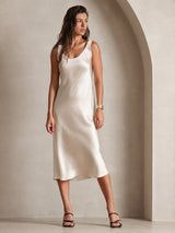 [Beige] SilkSilky-FR Sleeveless Robes 005