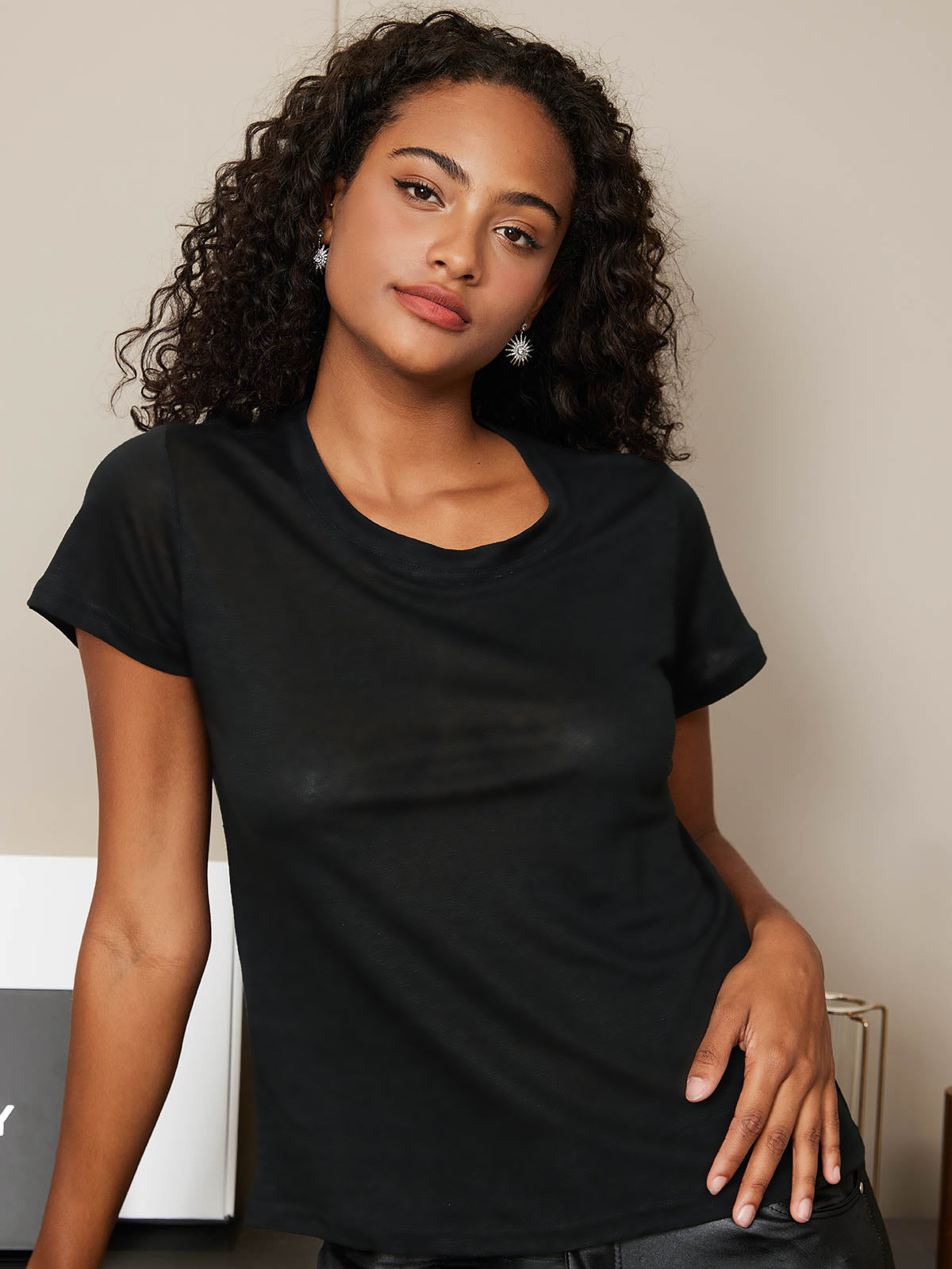 SilkSilky-FR Soie Tricotée Manches courtes Col Rond Femme T-Shirt Noir 006