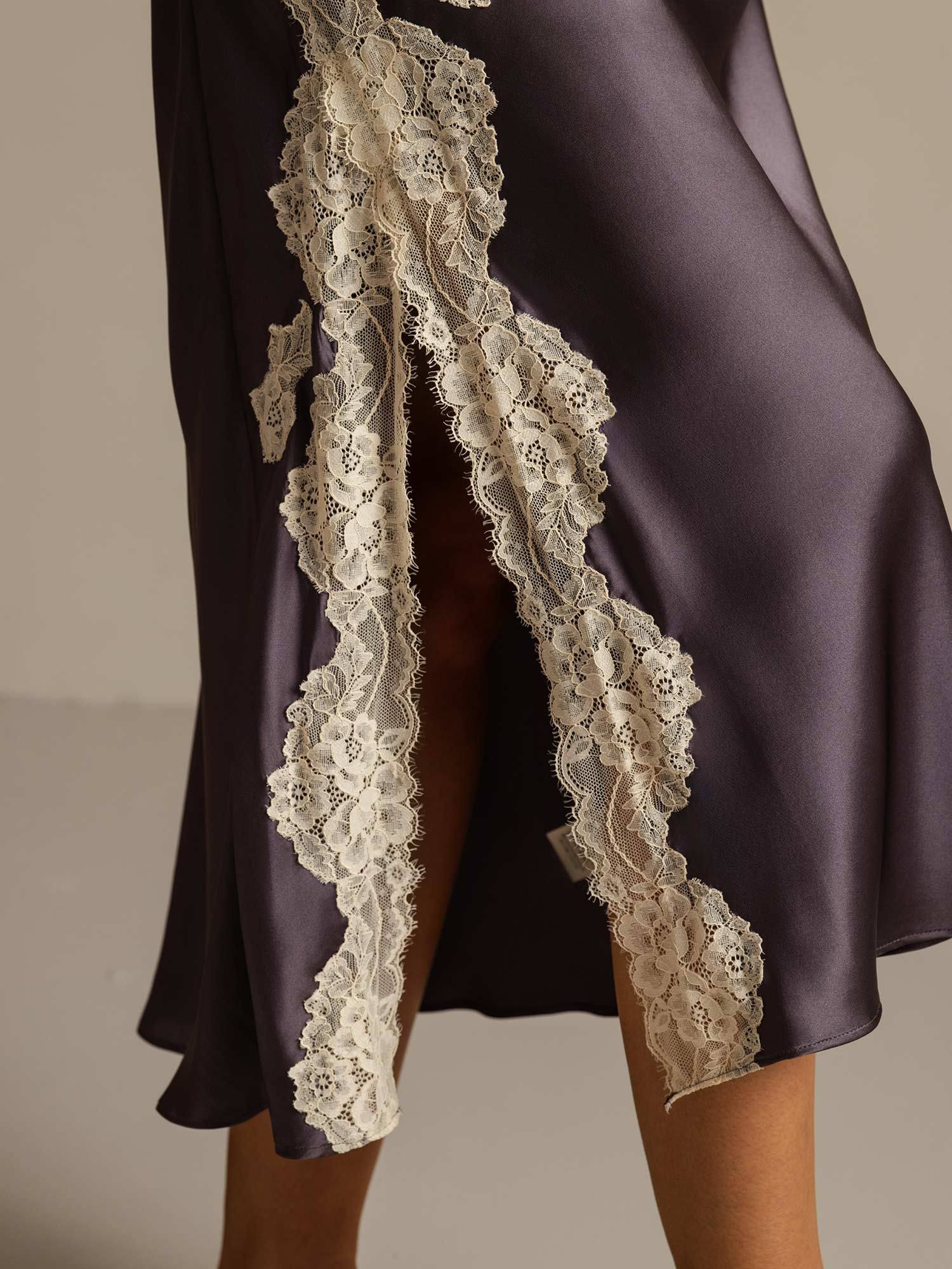 [GrisPourpre] SilkSilky-FR Soie Nightgown 006