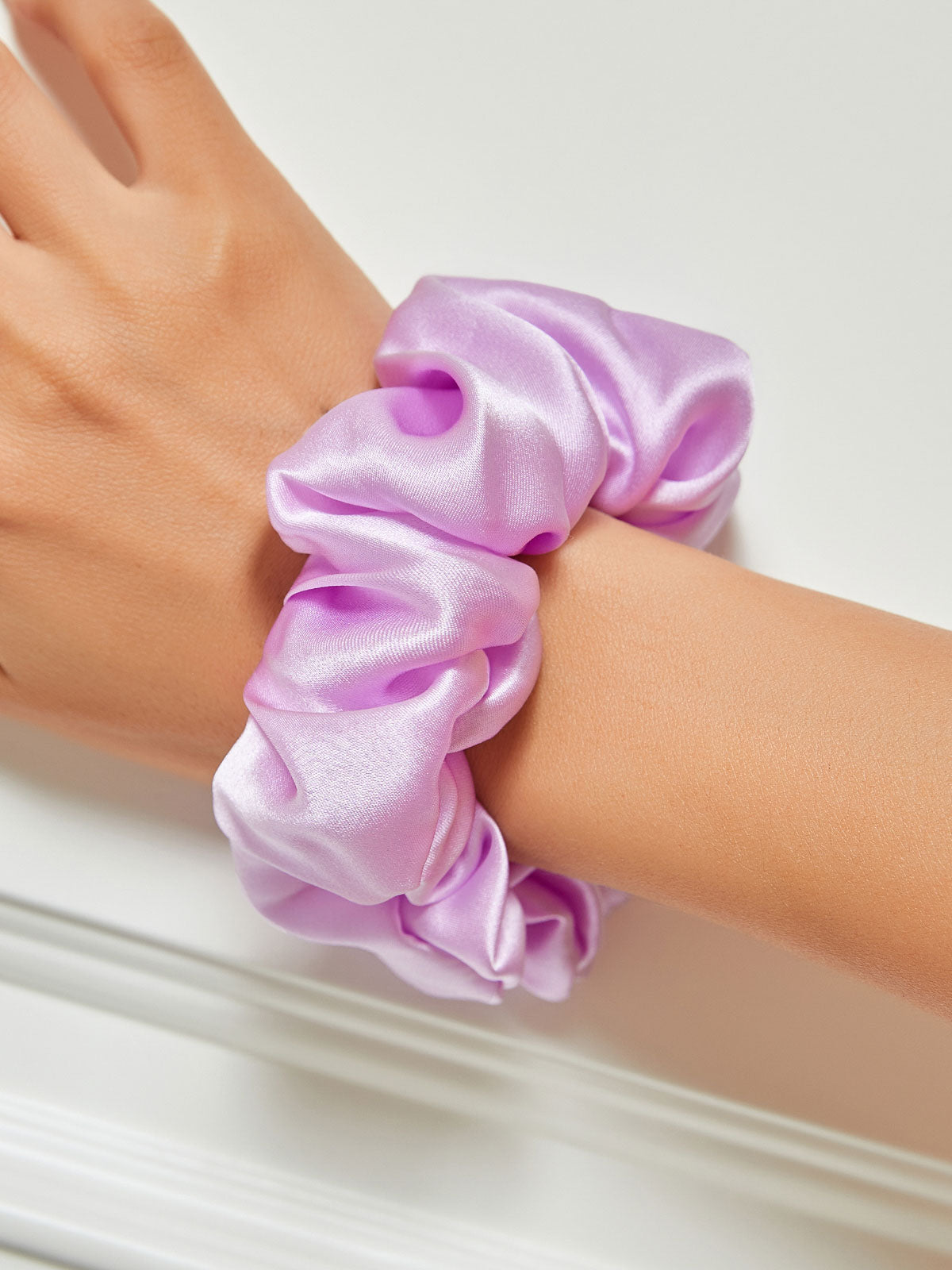 SilkSilky-FR 19Momme Pure Soie Scrunchie Lavande 001