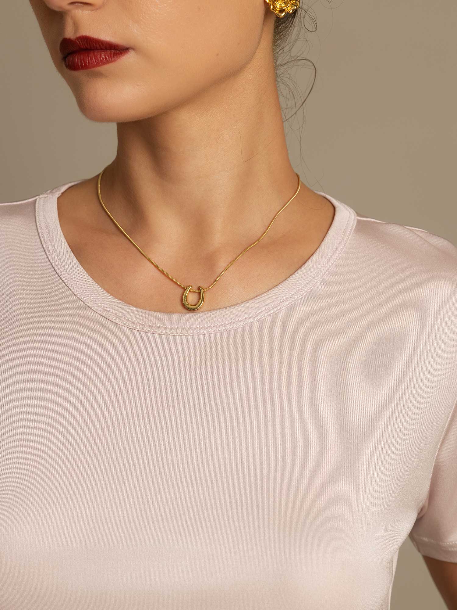 [Rose Clair] SilkSilky-FR Soie Tricotée Col Rond Femme T-Shirt 004