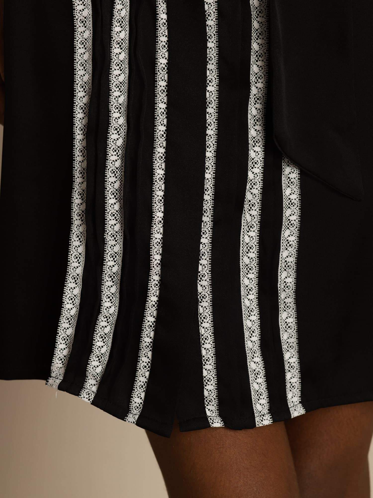 [Noir] SilkSilky-FR 19Momme Soie Manches longues À Nouer Robes 006