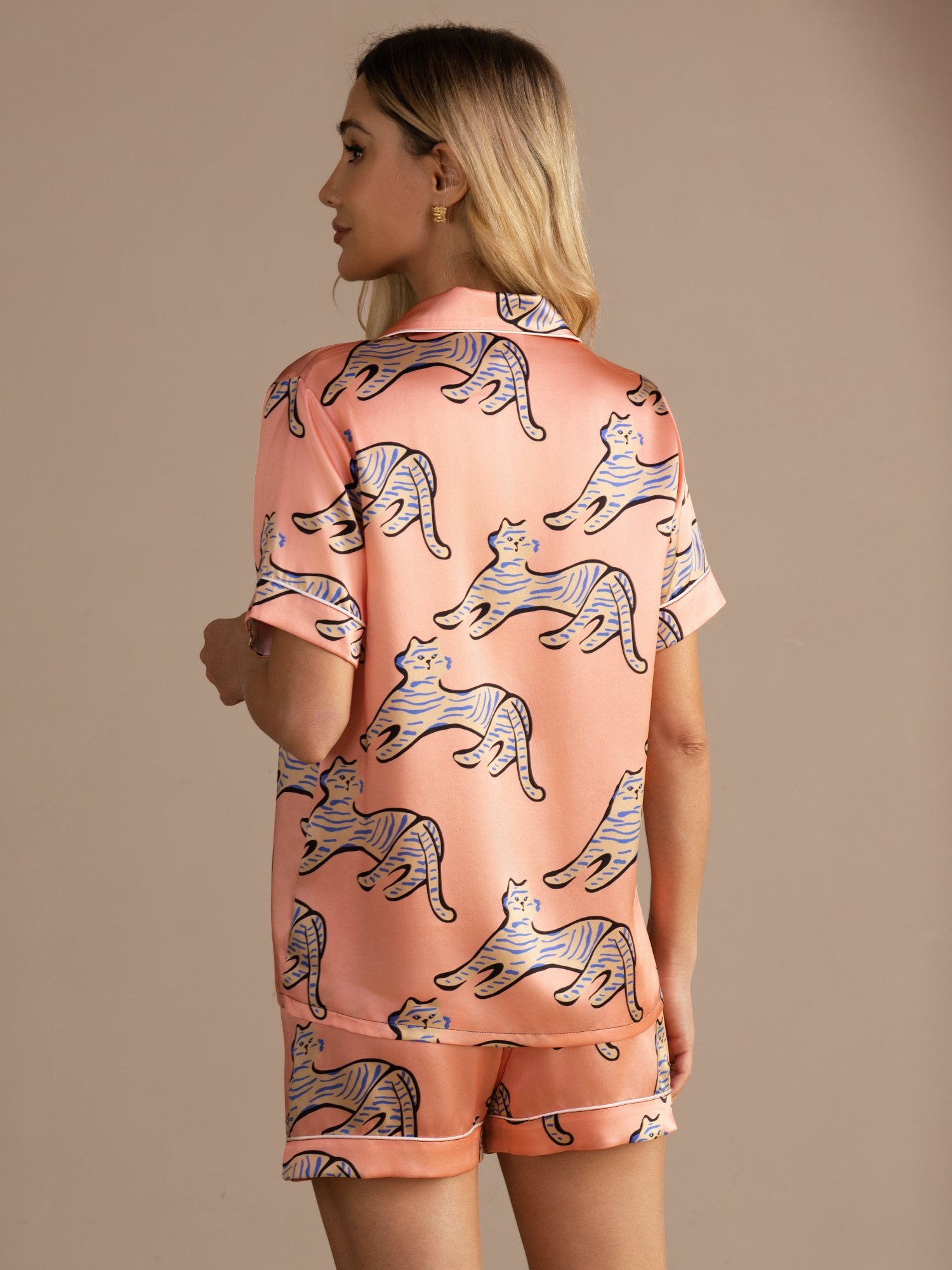 [Chat Rose] SilkSilky-FR Short Sleeve Lapel Collar Femme Pyjamas 002