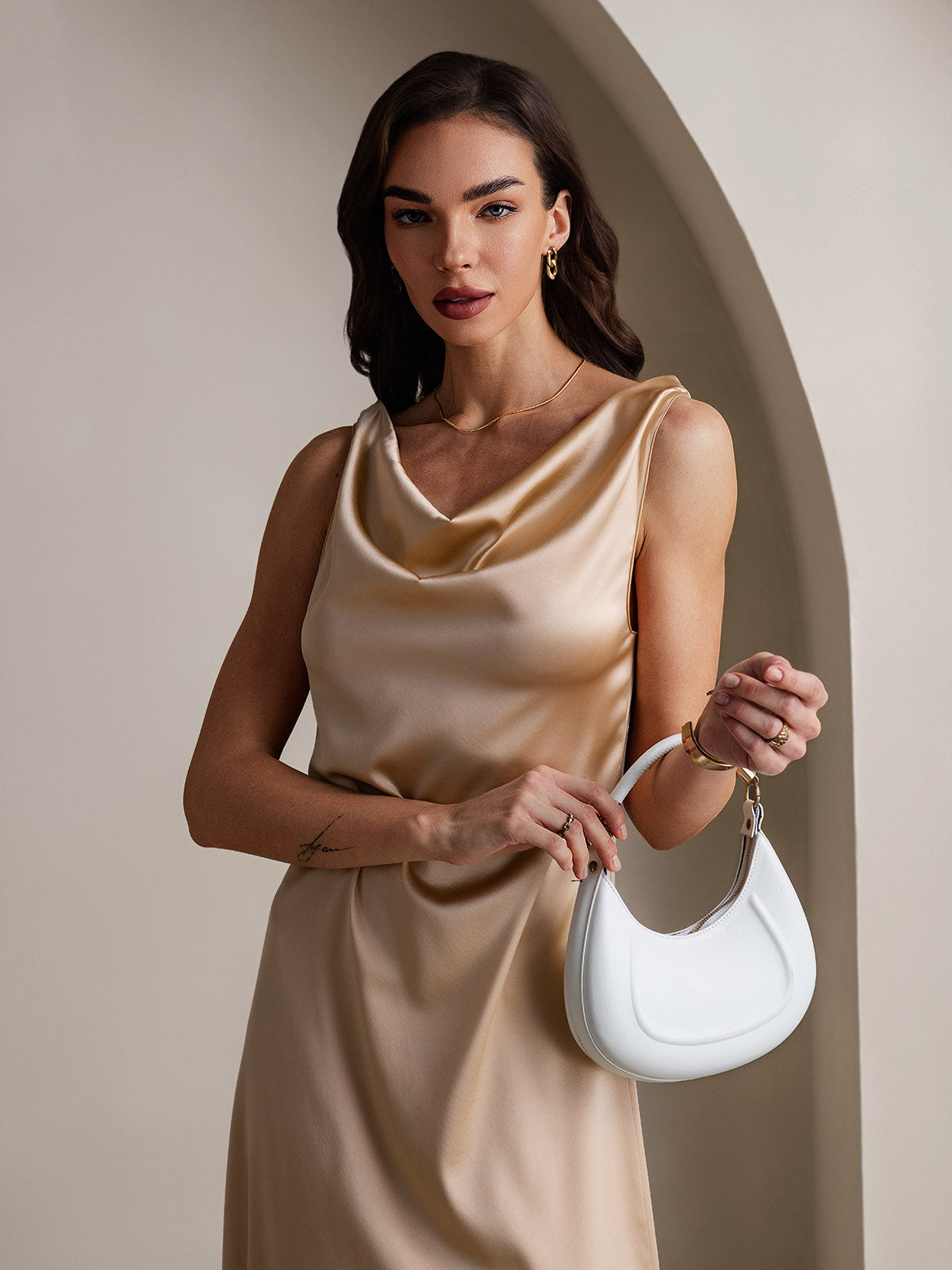 [Champagne] SilkSilky-FR 19Momme Soie Sans manches Col Bénitier Robes 002