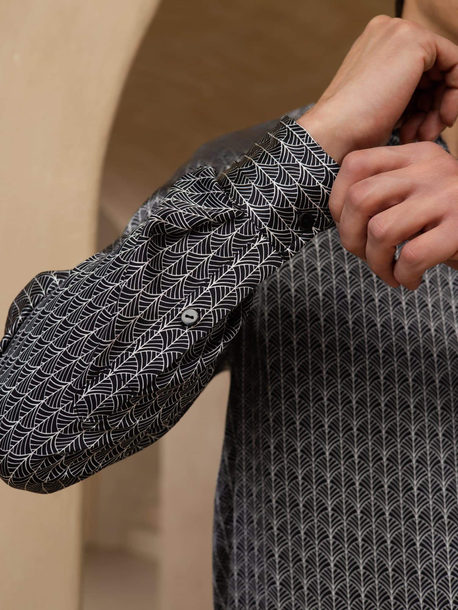 [Ginkgo Noir] SilkSilky-FR Manches longues Col à Revers Homme Chemise 007