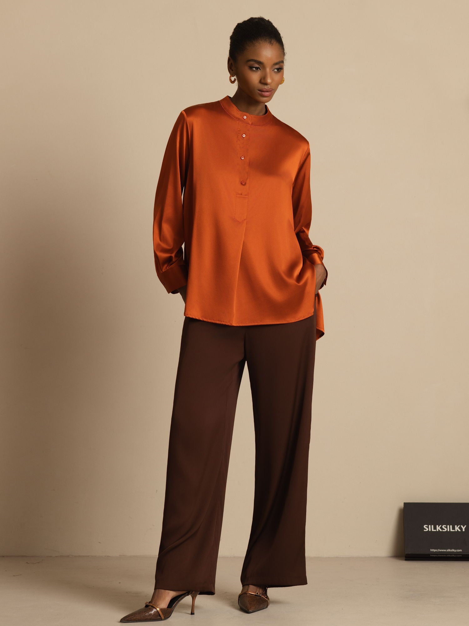 [Caramel] SilkSilky-FR 19Momme Soie Manches longues Col Montant Blouse 006