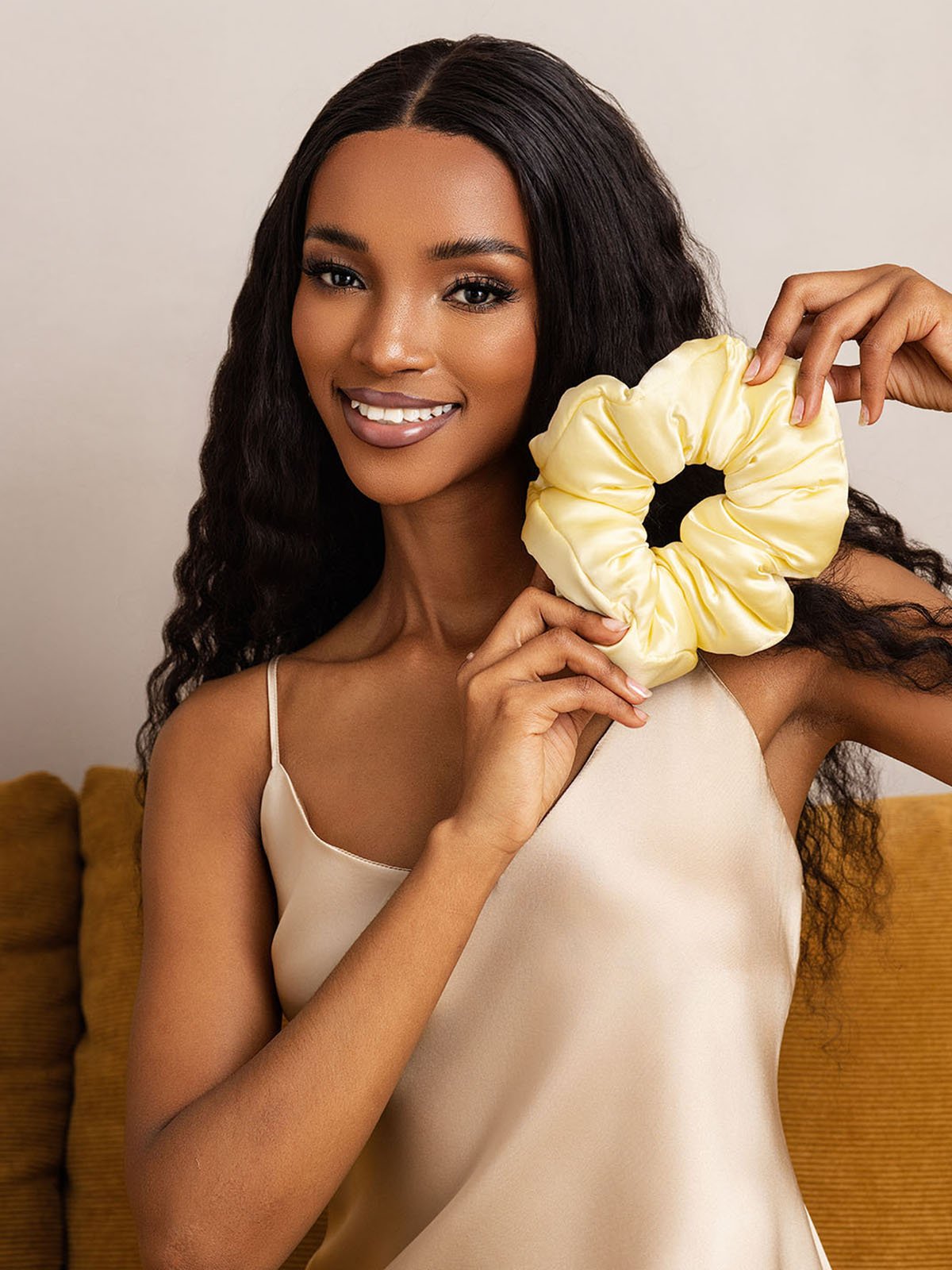 [Jaune] SilkSilky-FR Soie Scrunchie 003