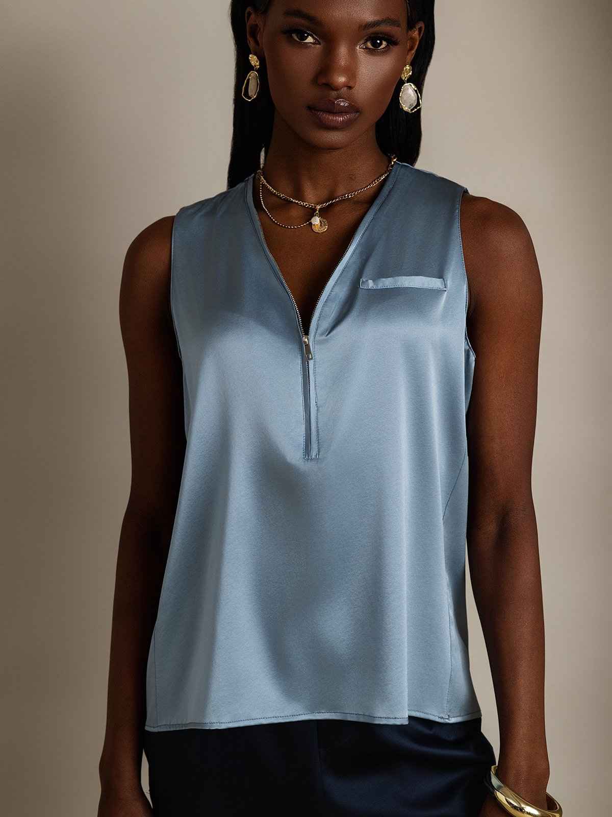 SilkSilky-FR 19Momme Soie Sans manches Col en V Femme Chemise BleuGrisâtre 001