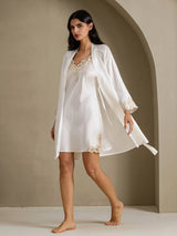 [Blanc] SilkSilky-FR 3/4 Sleeve V Neck Peignoir&Robe de Chambre 001